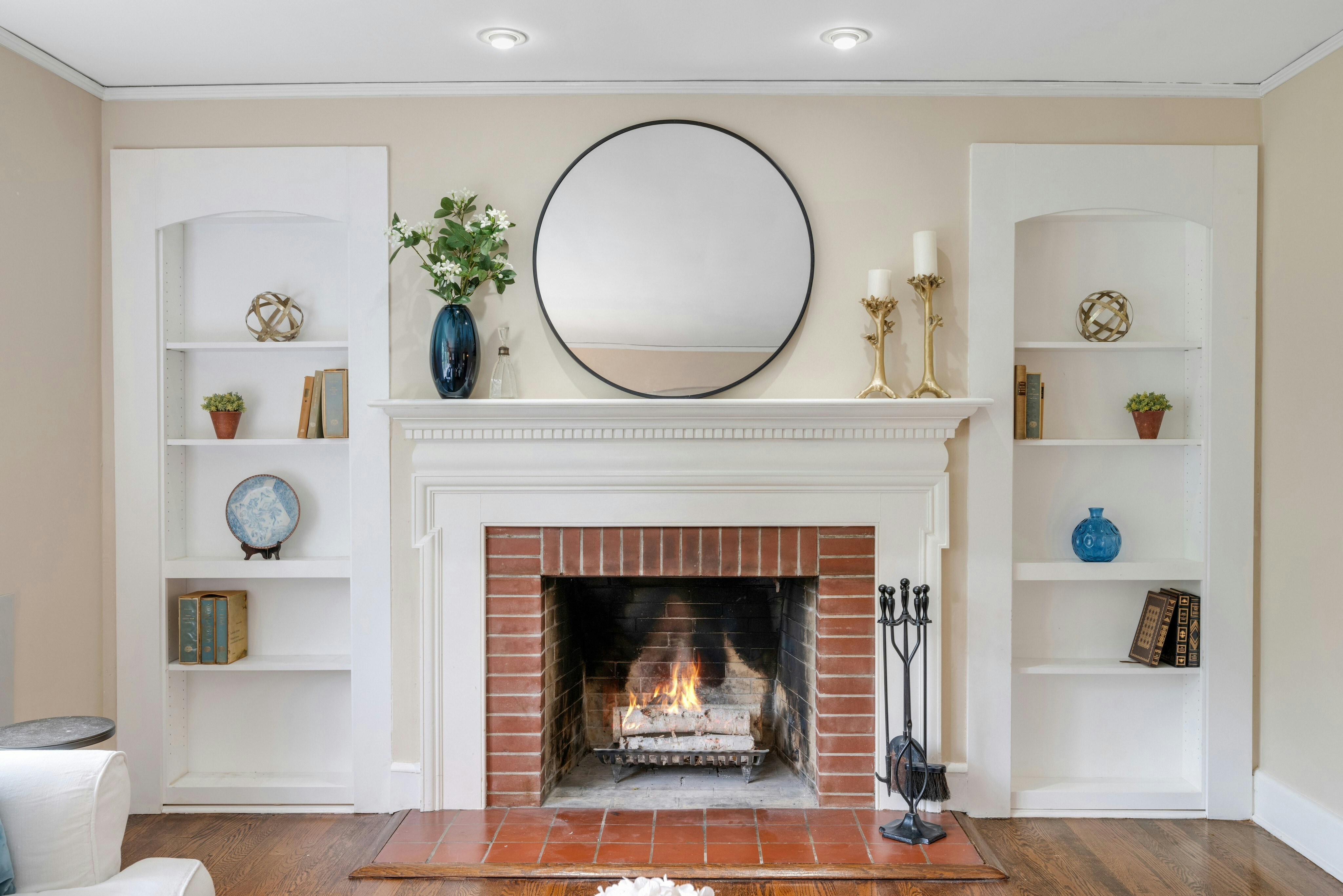 215 Kent Place Boulevard 