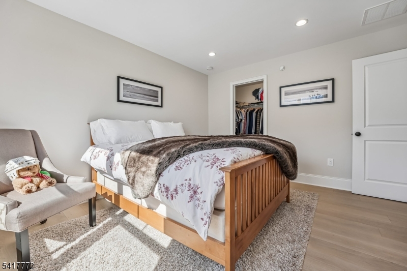 14 Chelsea Rd