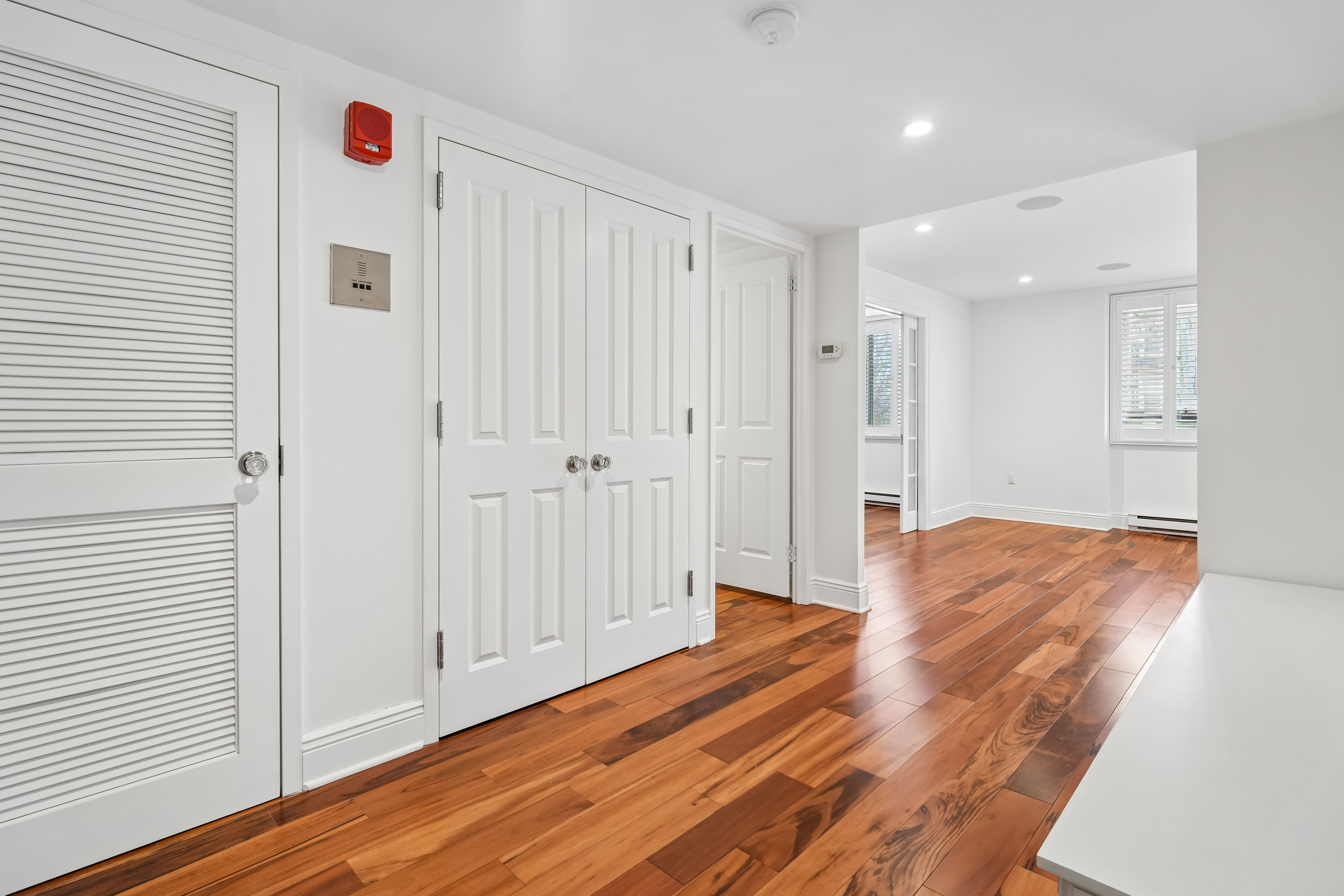 1 Euclid Avenue Unit 3B