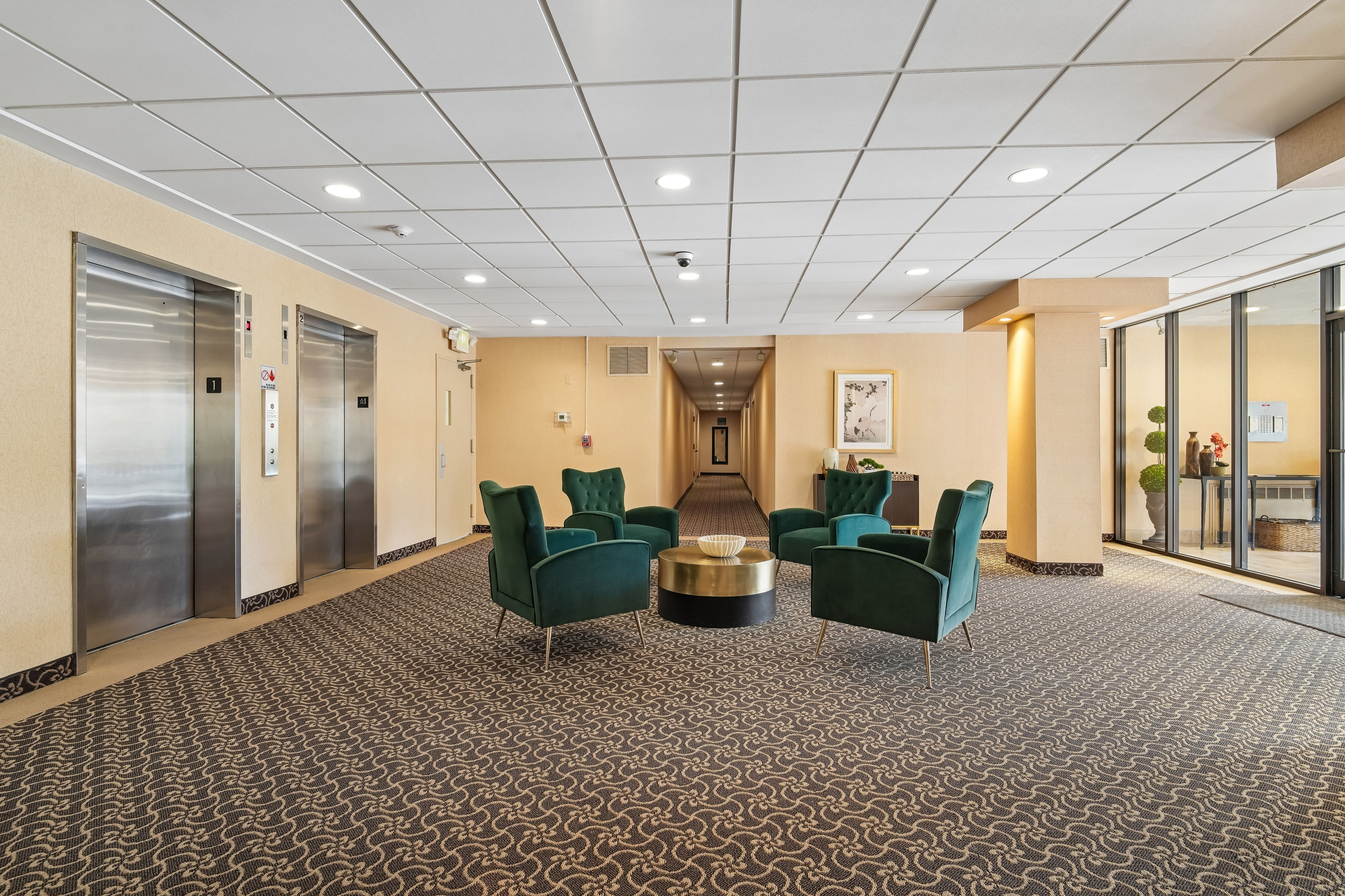 1 Euclid Avenue Unit 3B