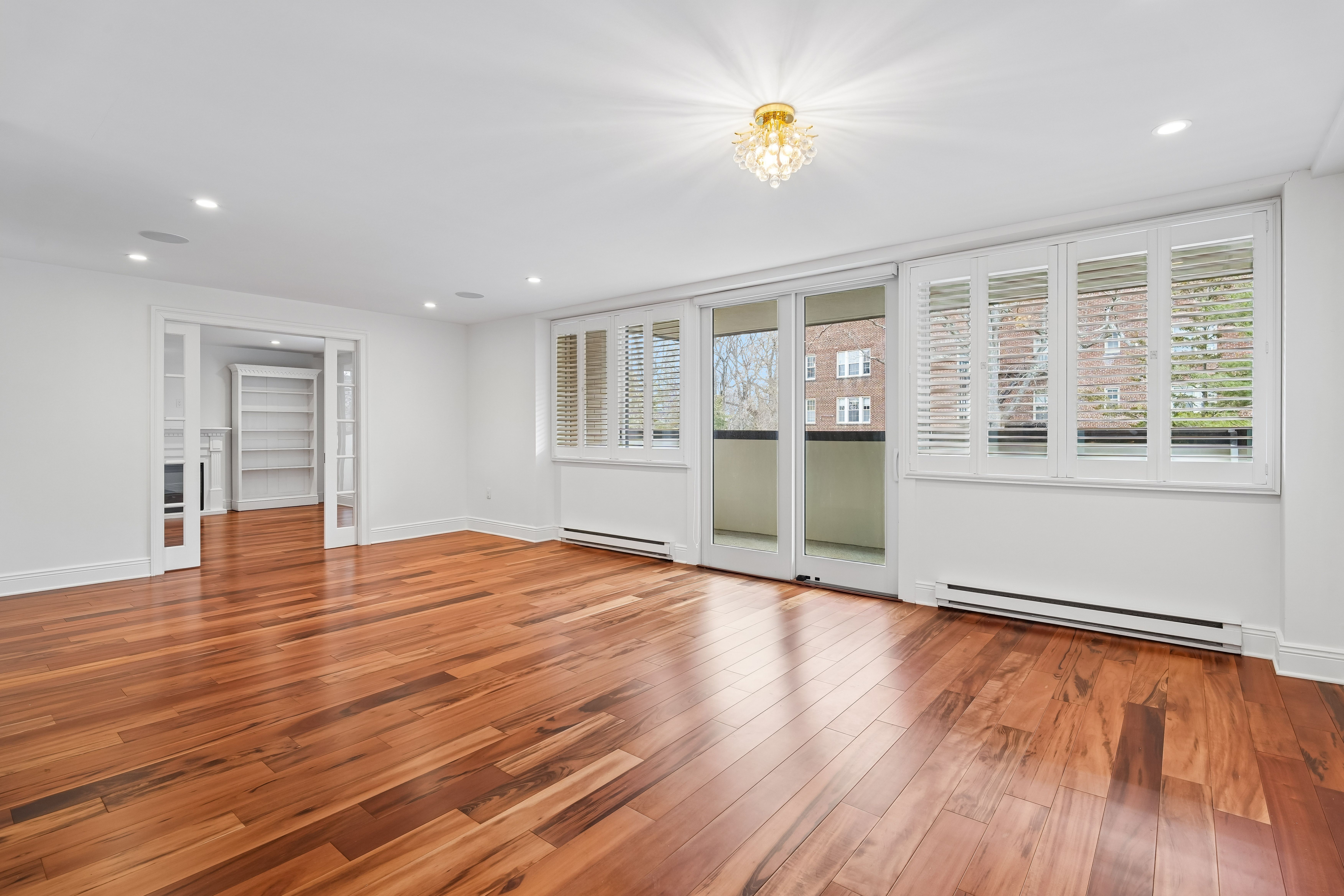 1 Euclid Avenue Unit 3B