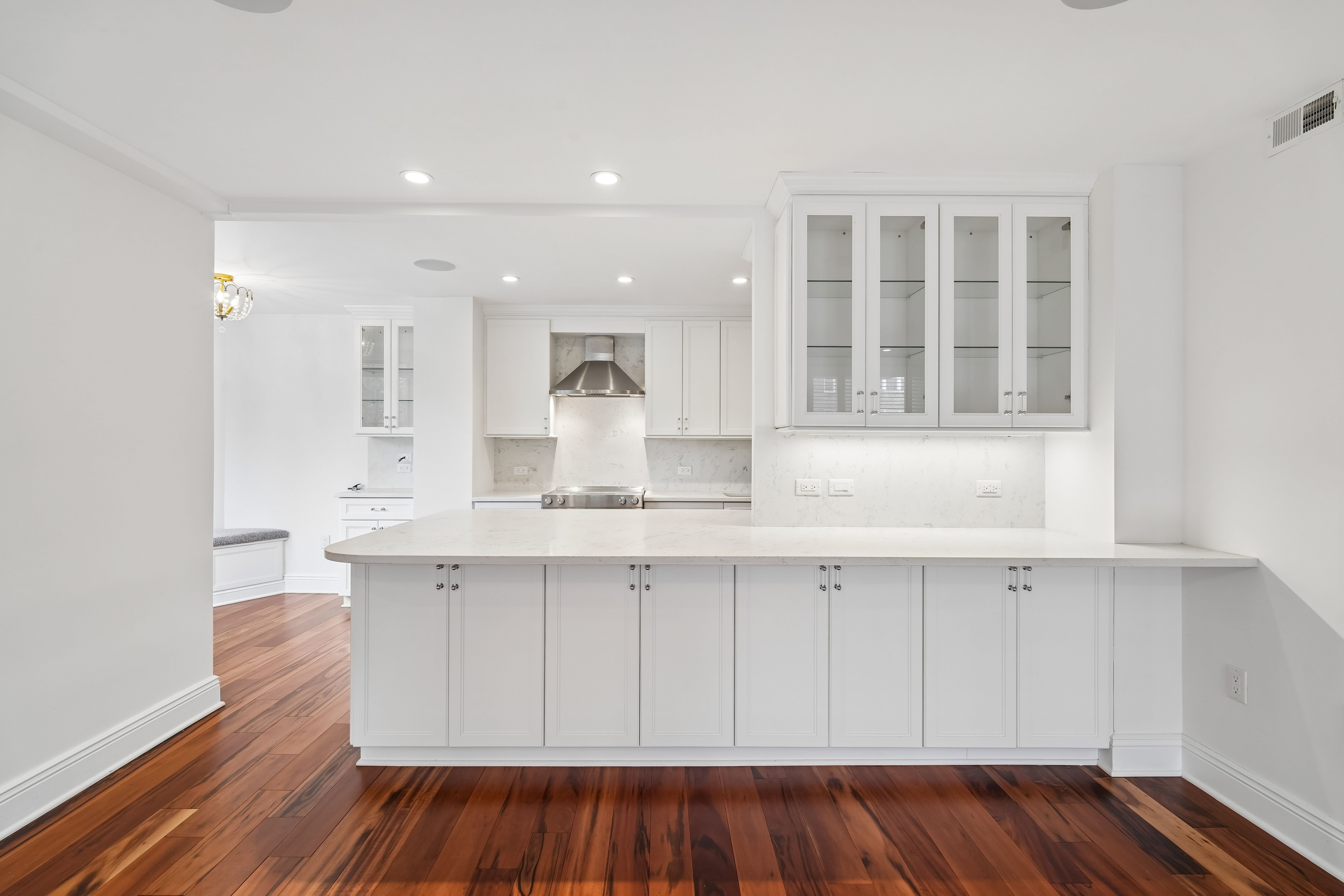 1 Euclid Avenue Unit 3B