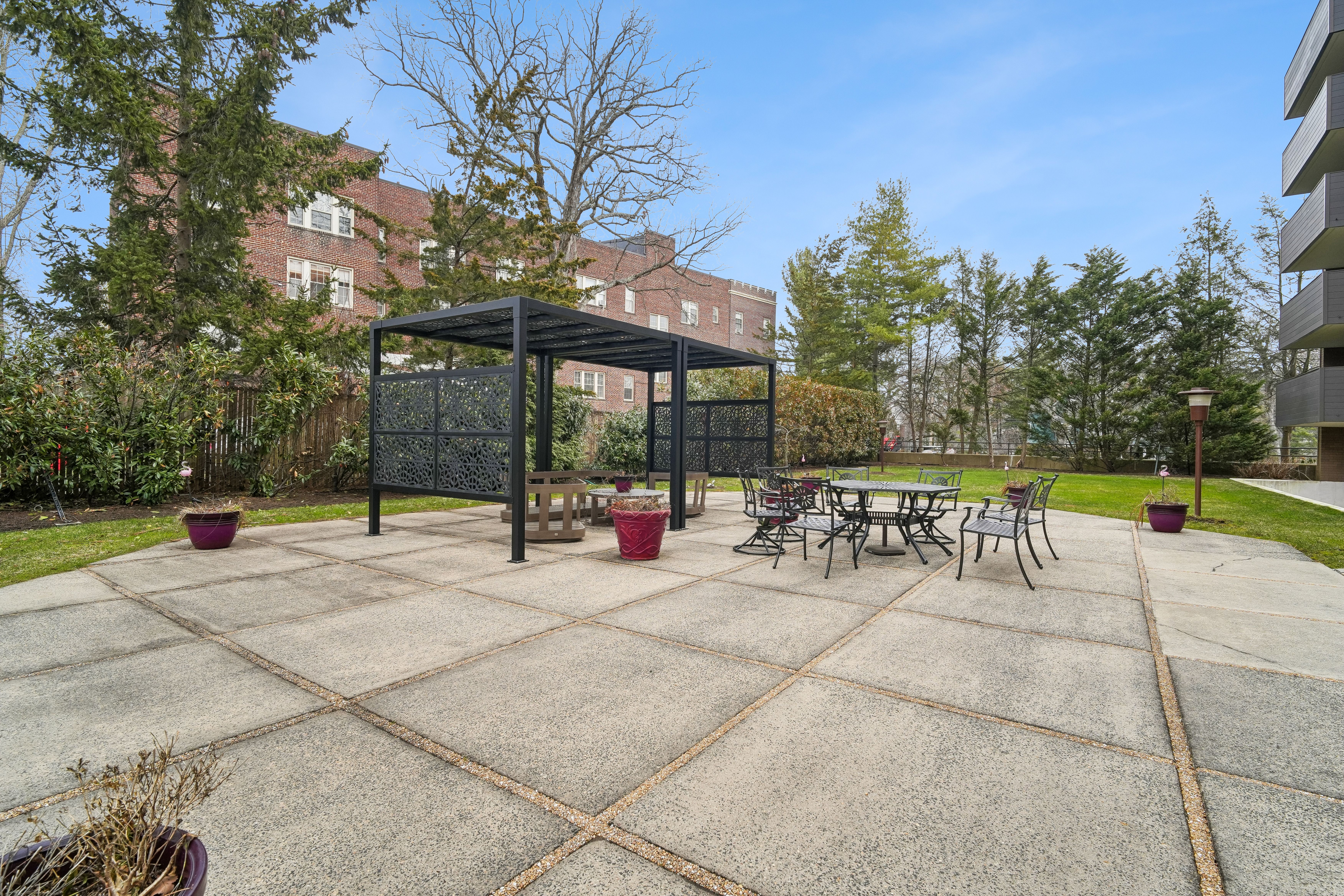 1 Euclid Avenue Unit 3B