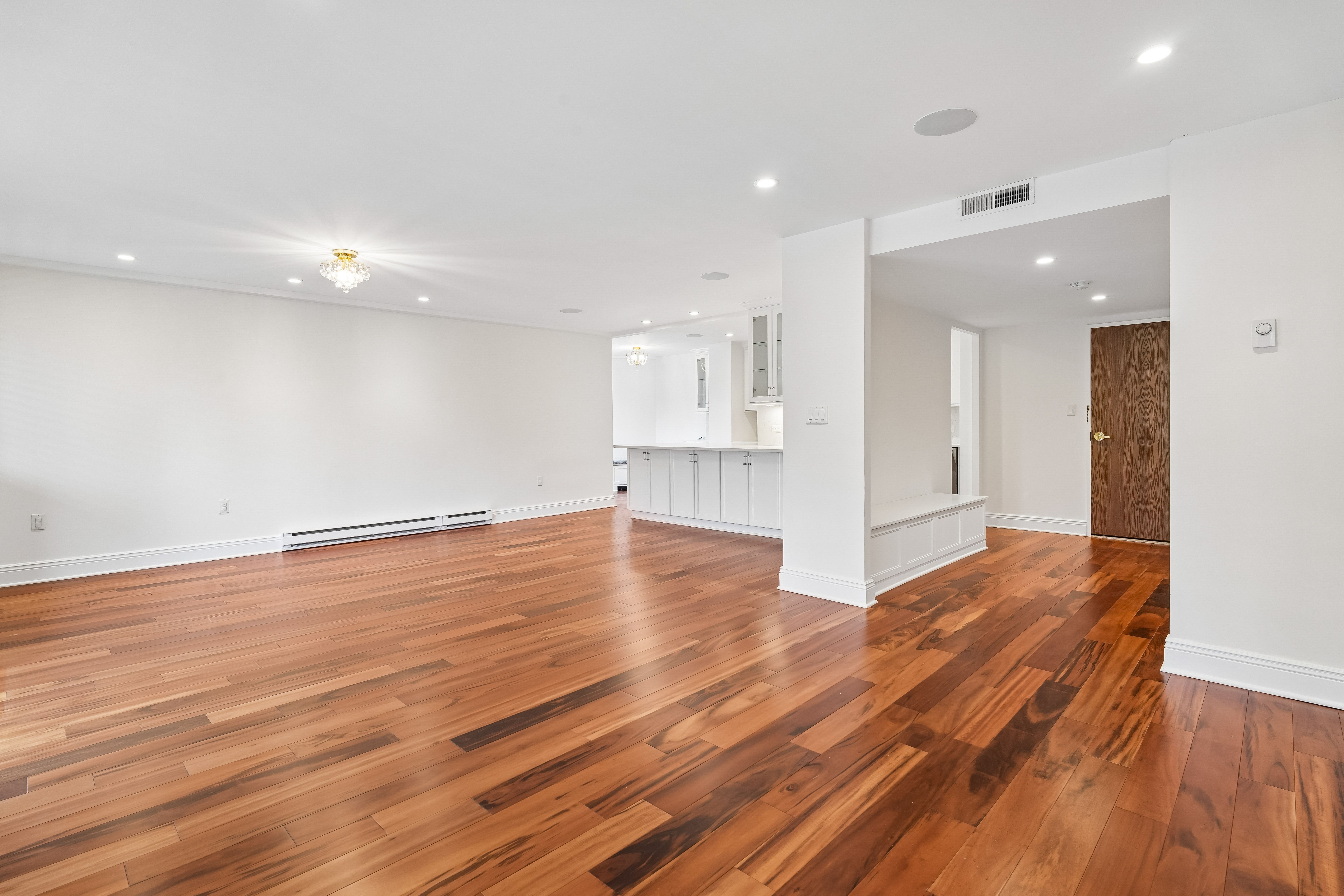 1 Euclid Avenue Unit 3B