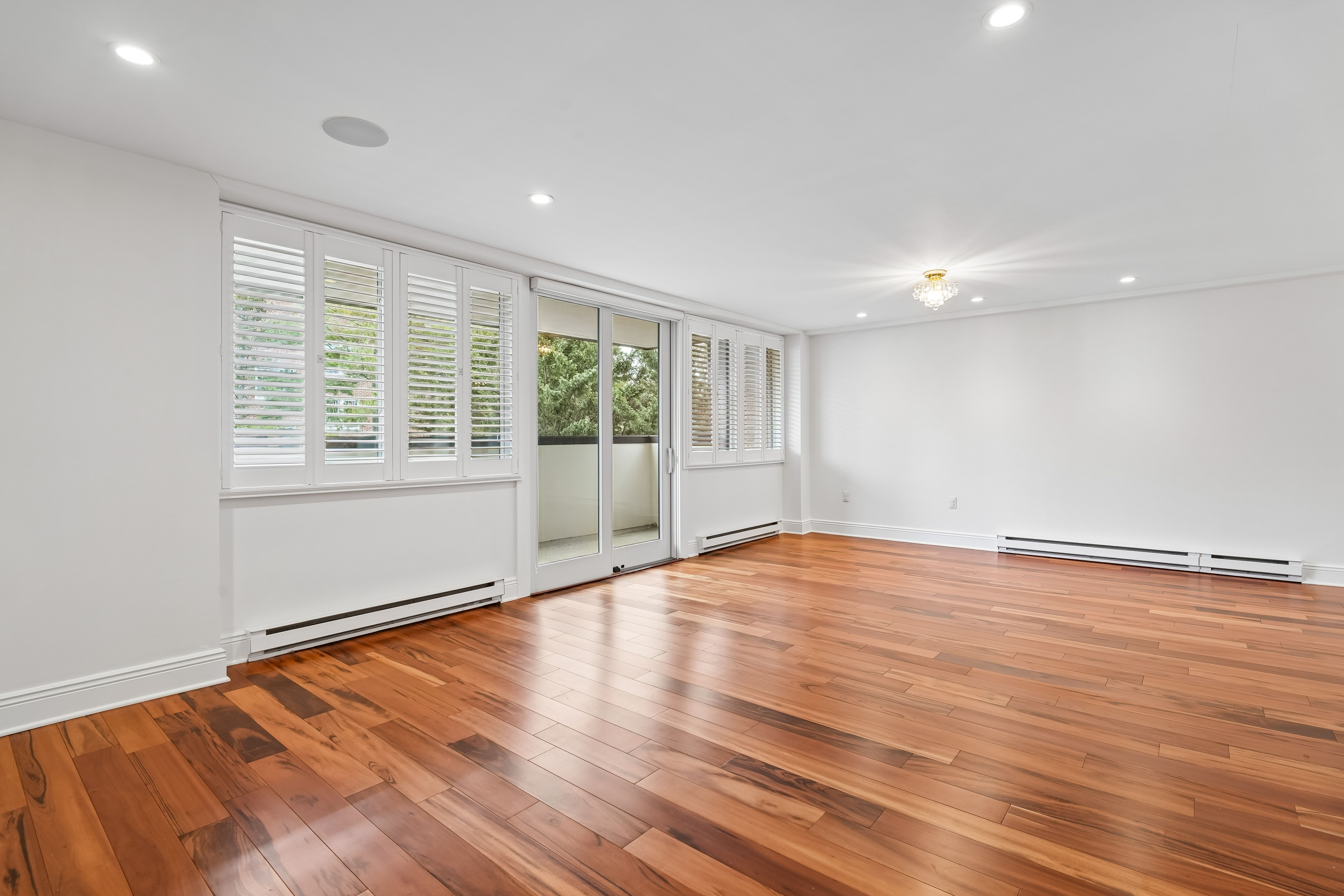 1 Euclid Avenue Unit 3B