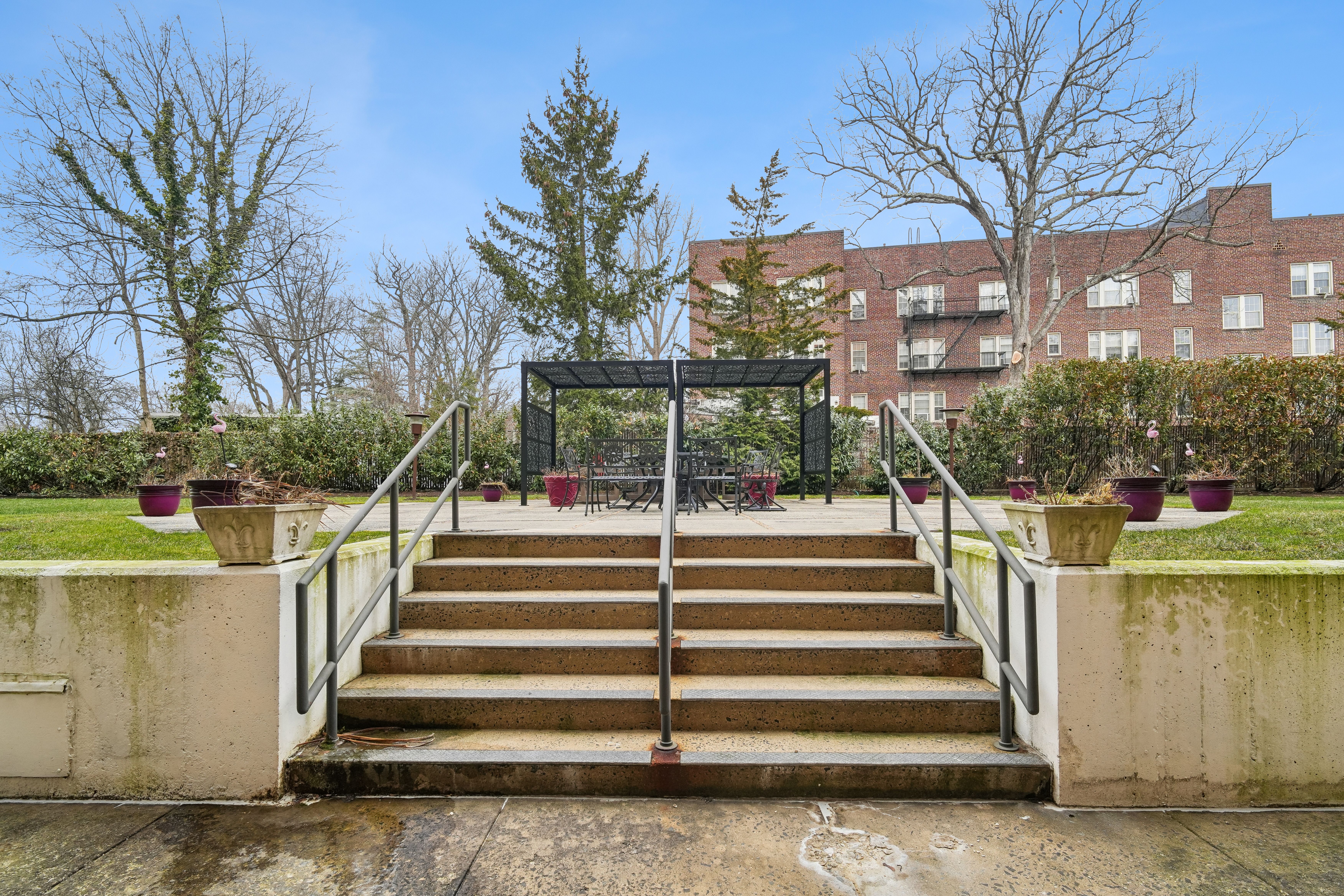 1 Euclid Avenue Unit 3B