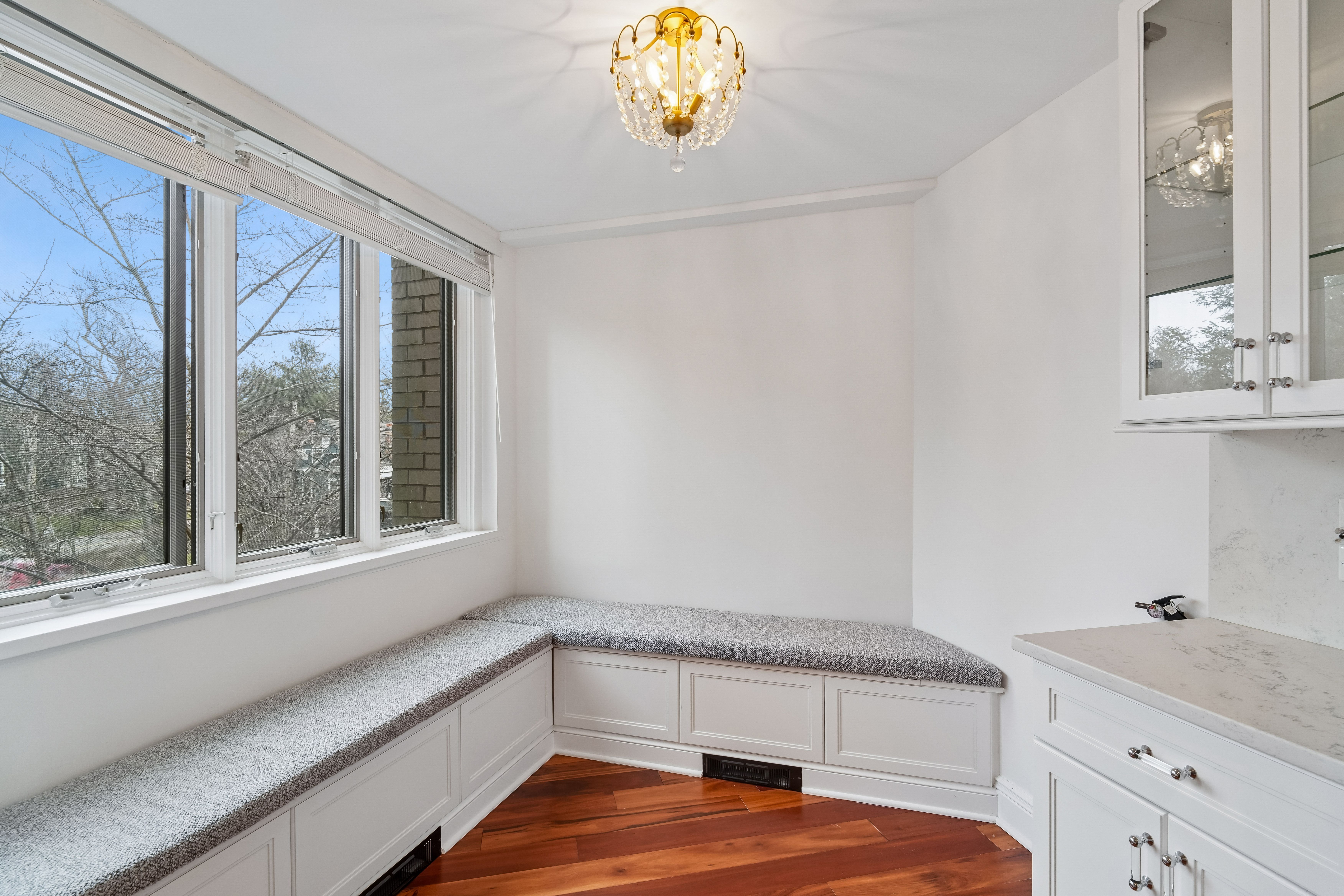 1 Euclid Avenue Unit 3B