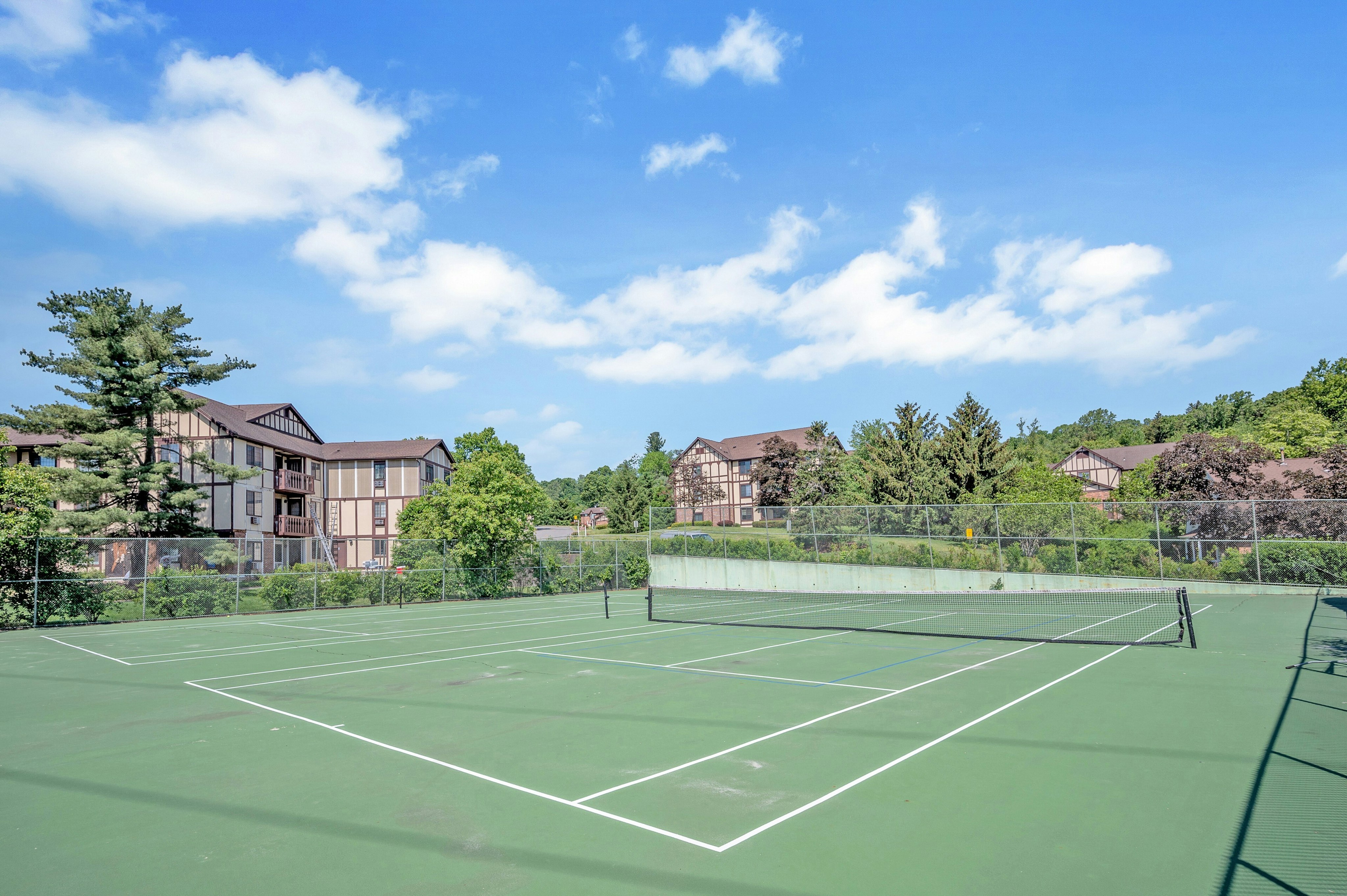 30 Coachlight Drive 