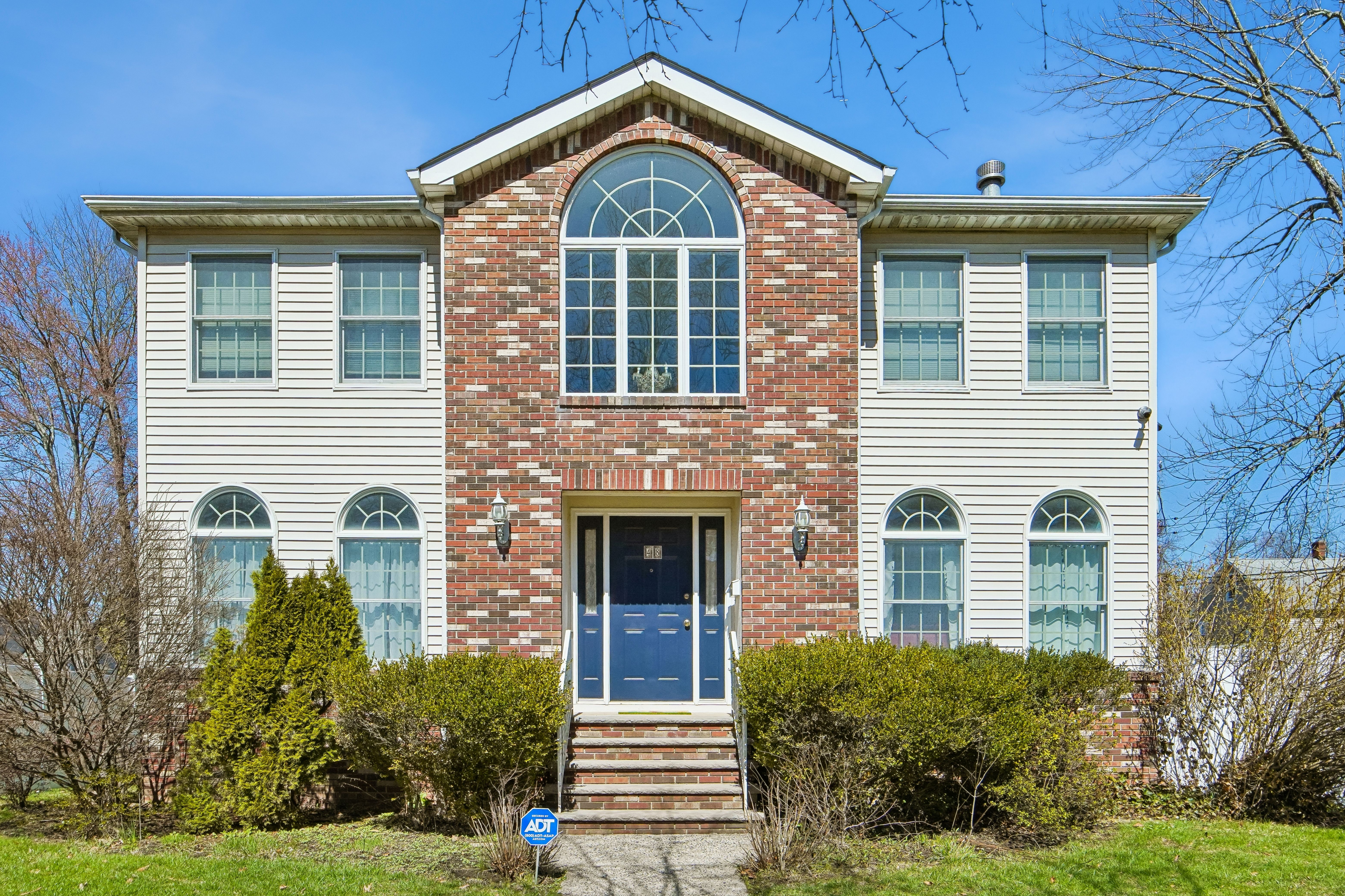 48 Marion Avenue 