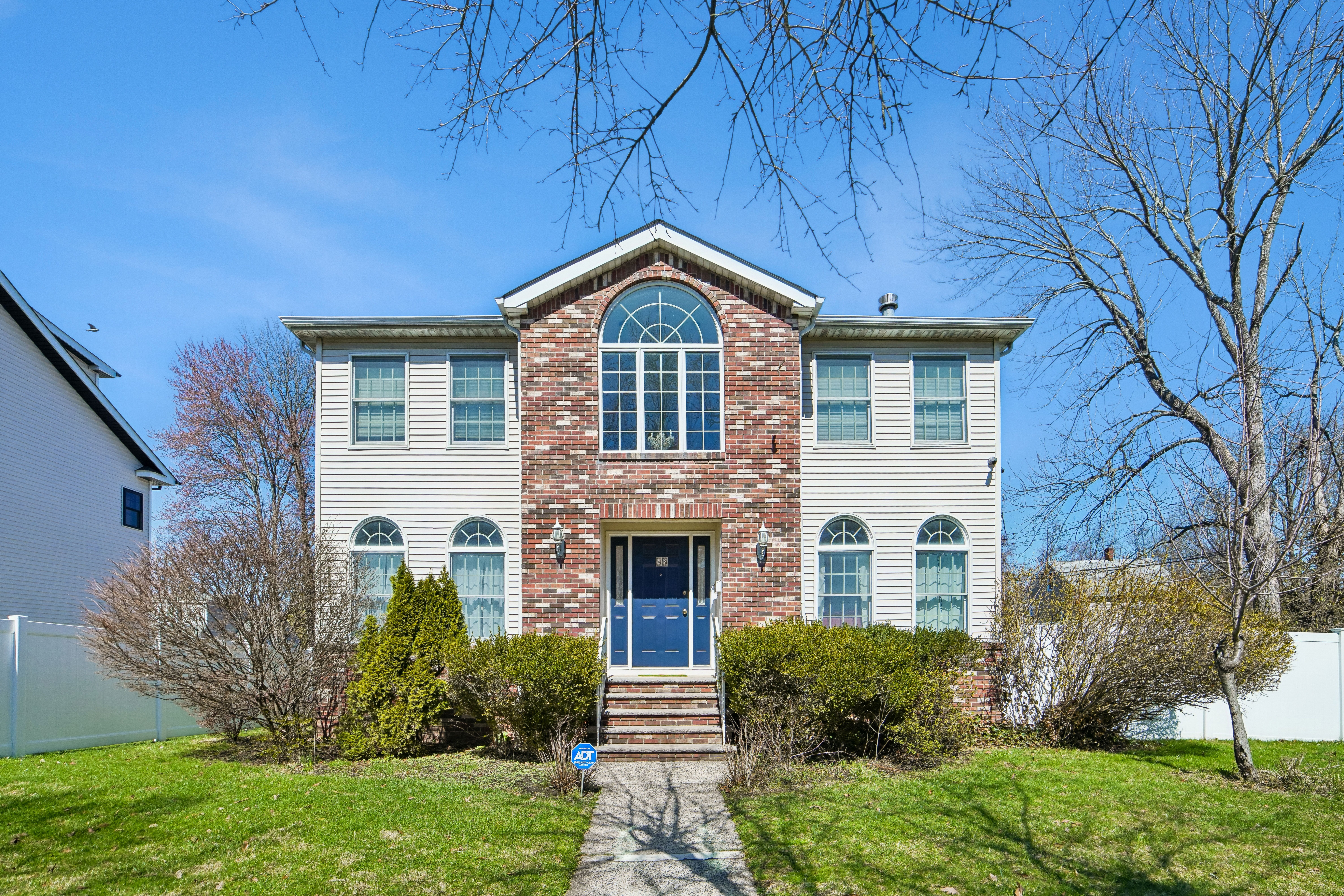 48 Marion Avenue 