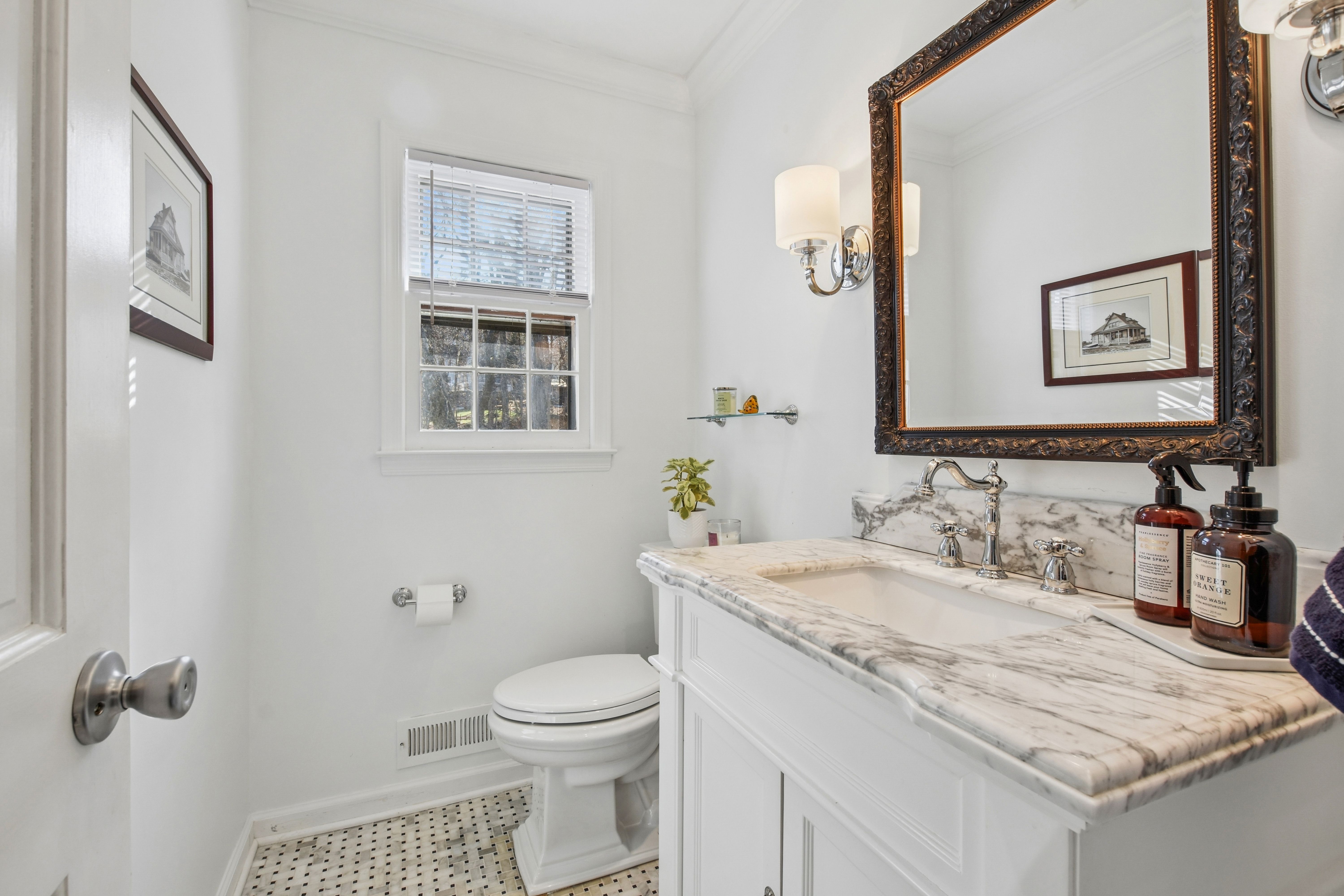 20 Fieldstone Drive 