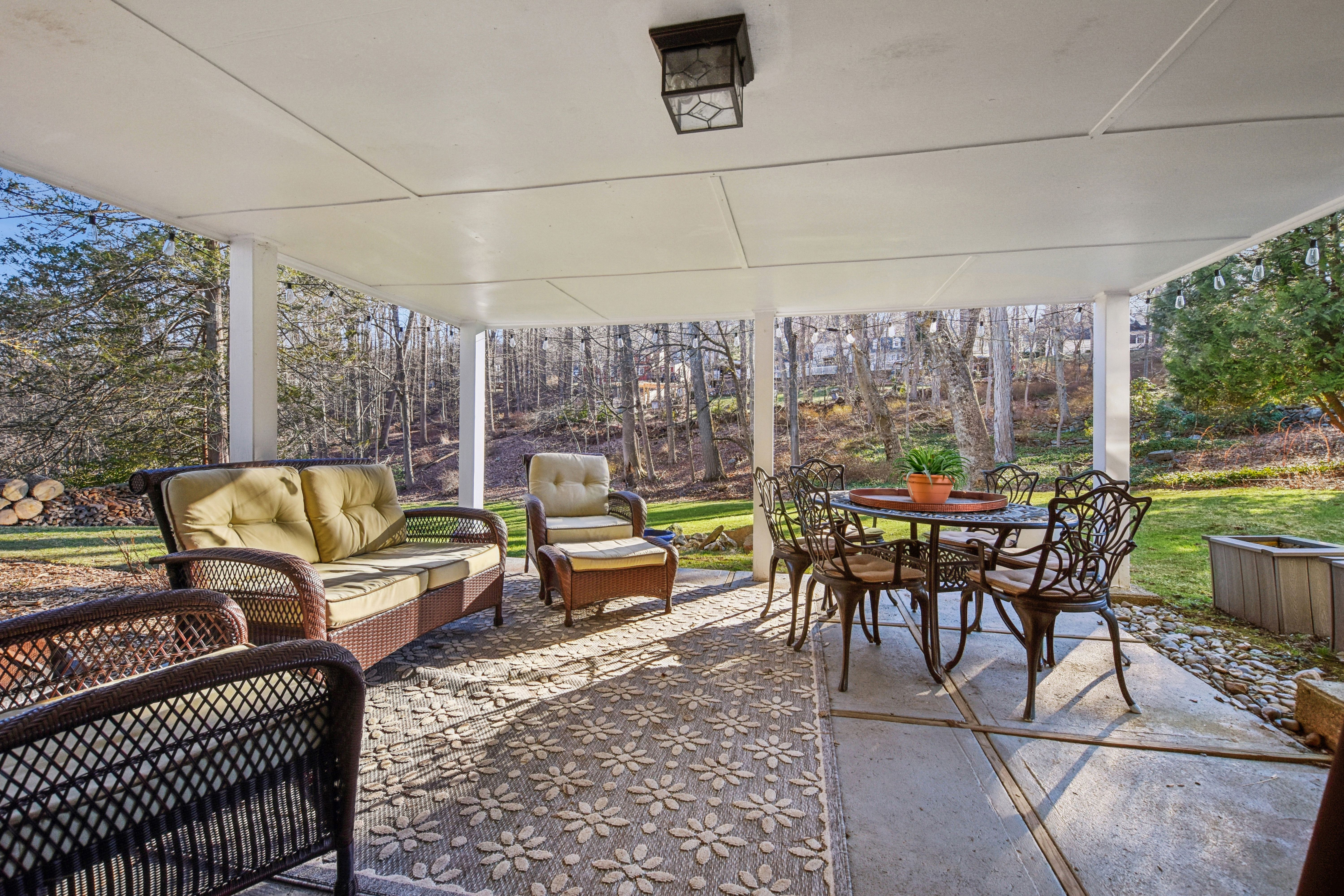 20 Fieldstone Drive 