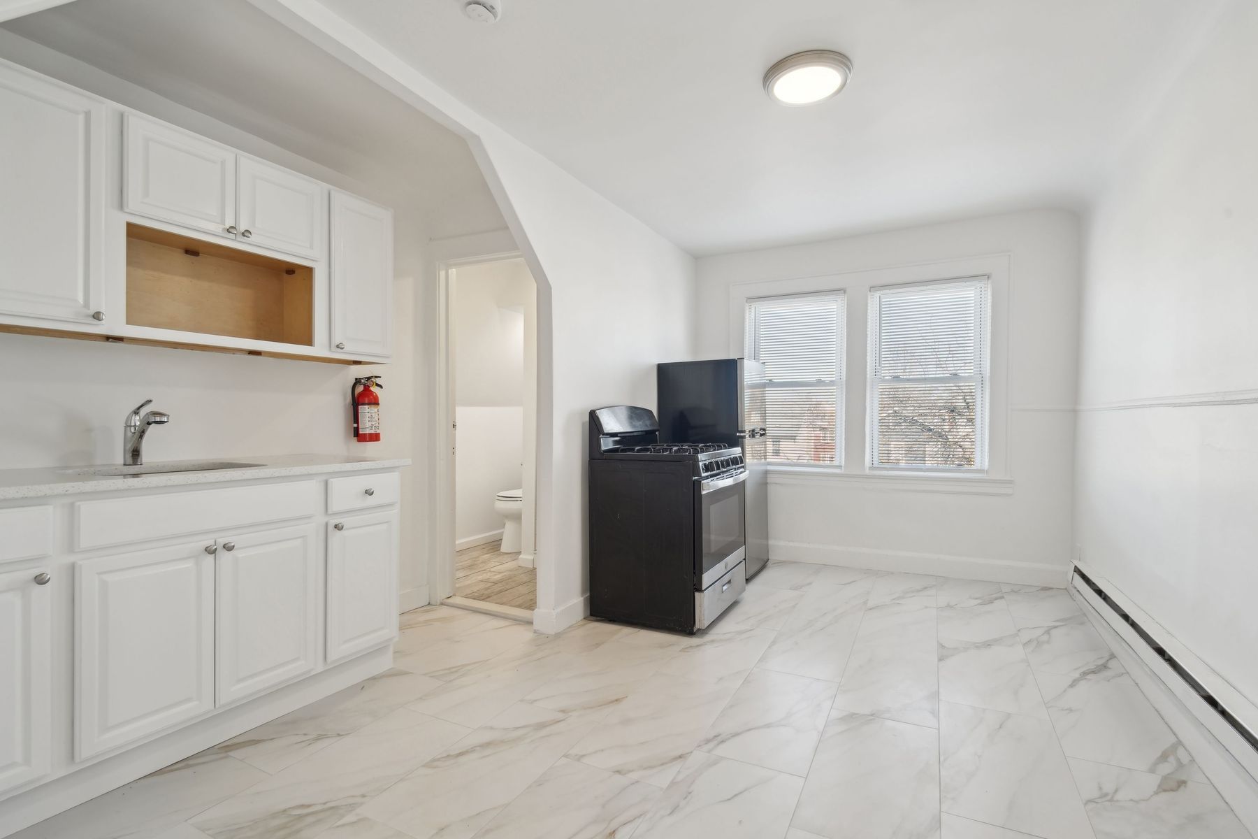 403 Abington Avenue, #3 