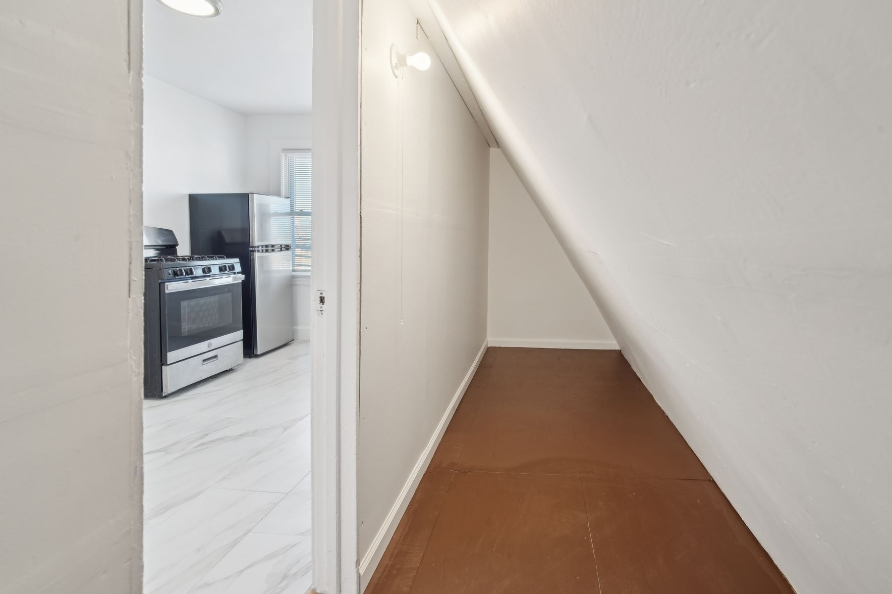 403 Abington Avenue, #3 