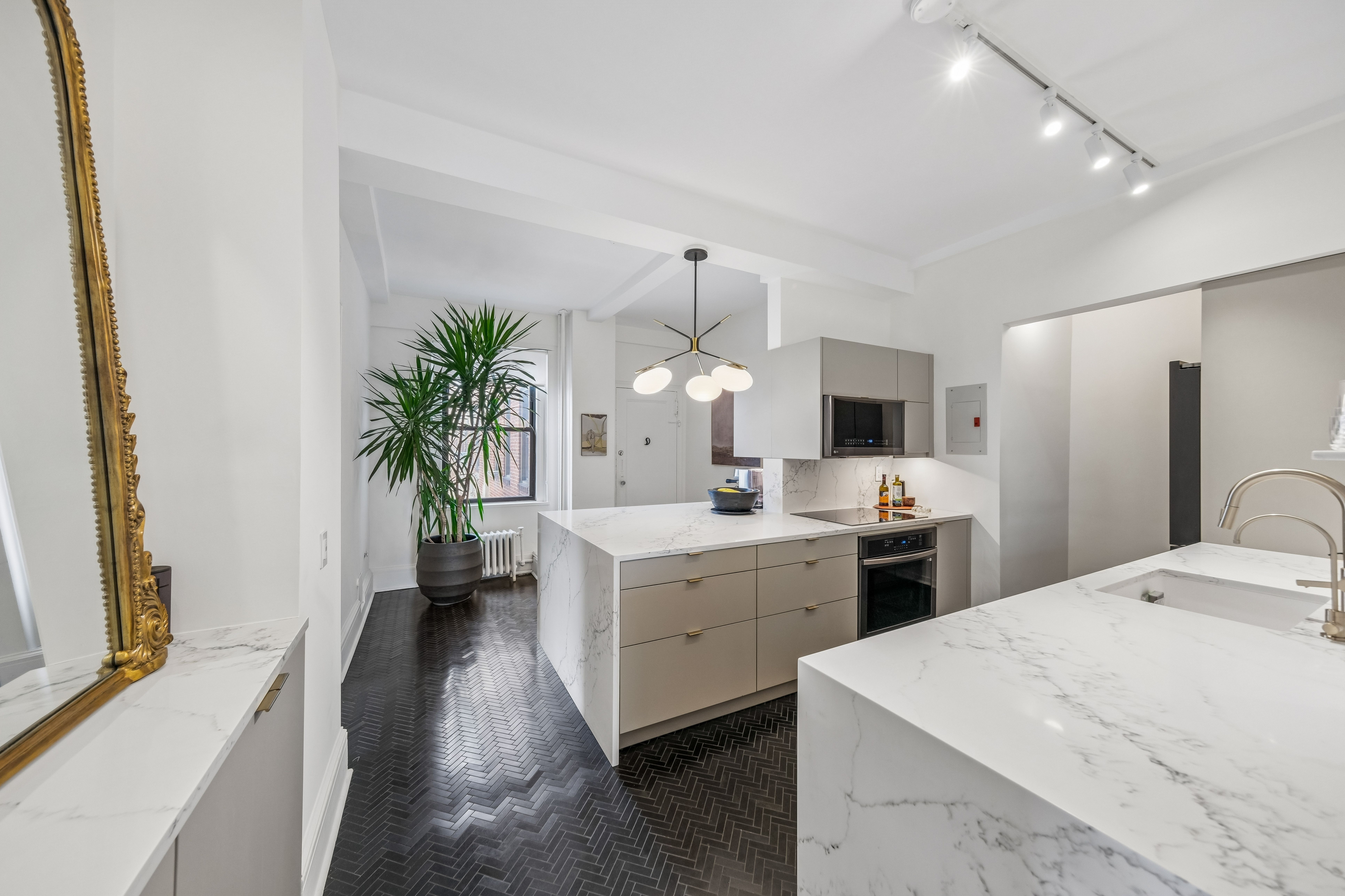 363-377 Mount Prospect Avenue 