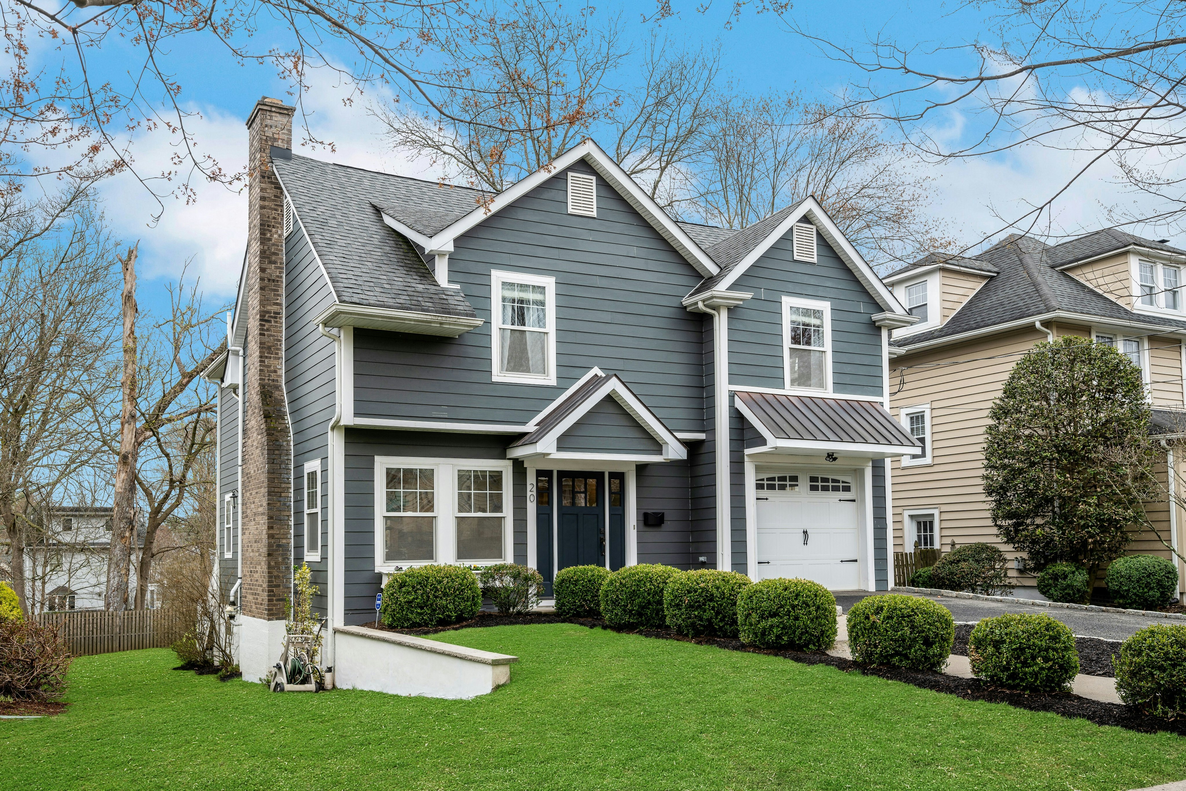 20 North Summit Avenue 