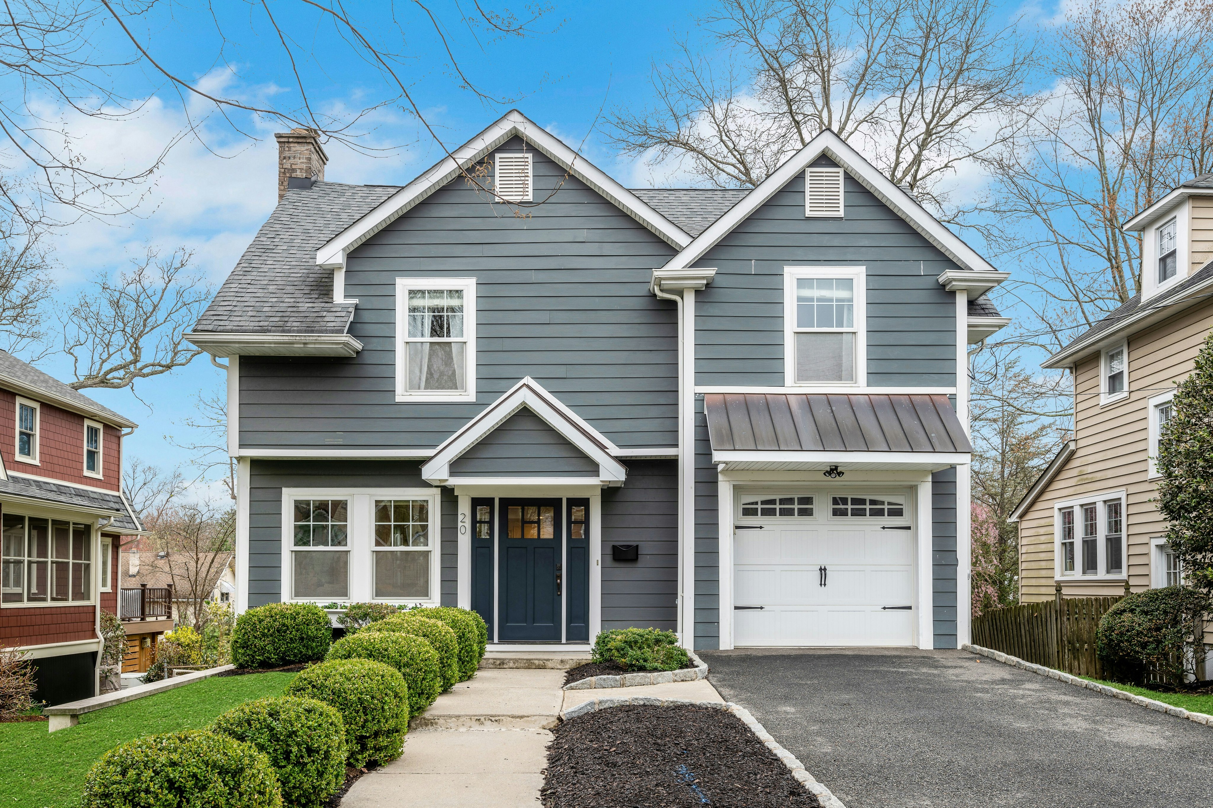 20 North Summit Avenue 