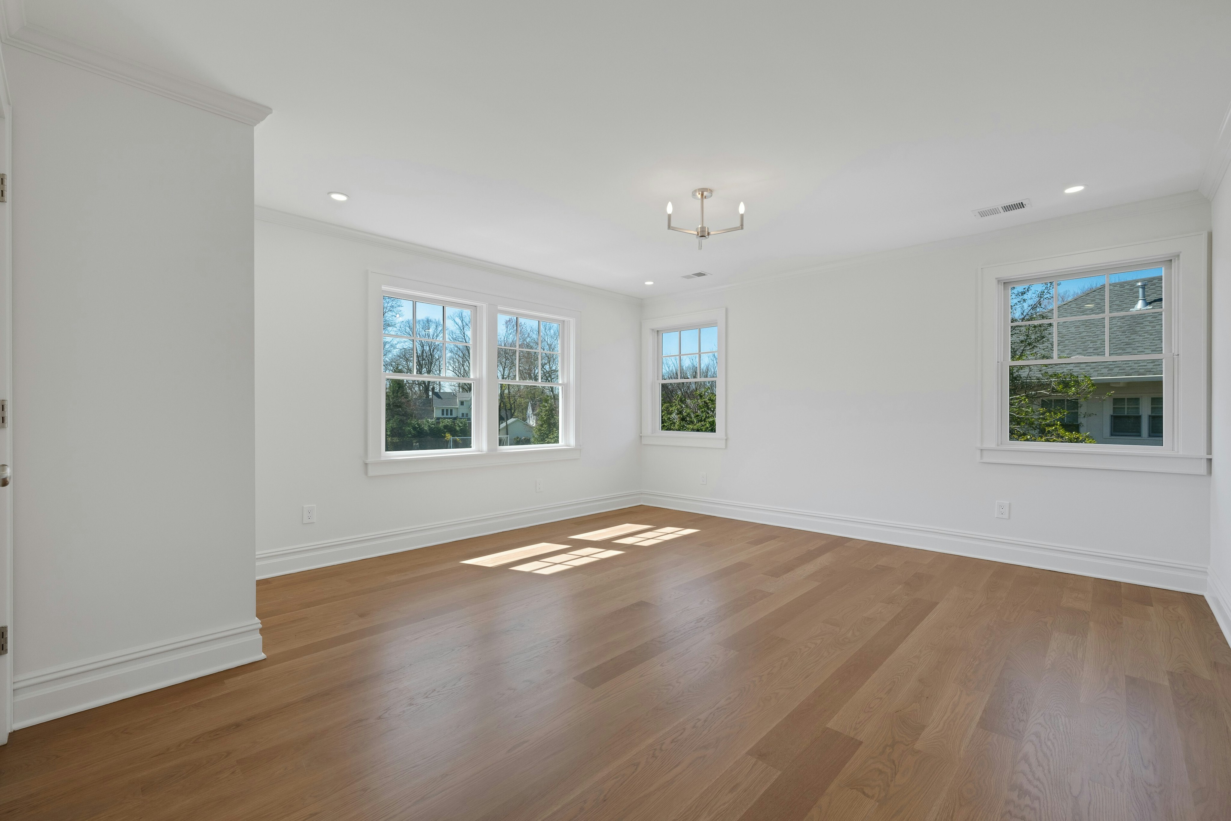 76 Woodland Avenue 