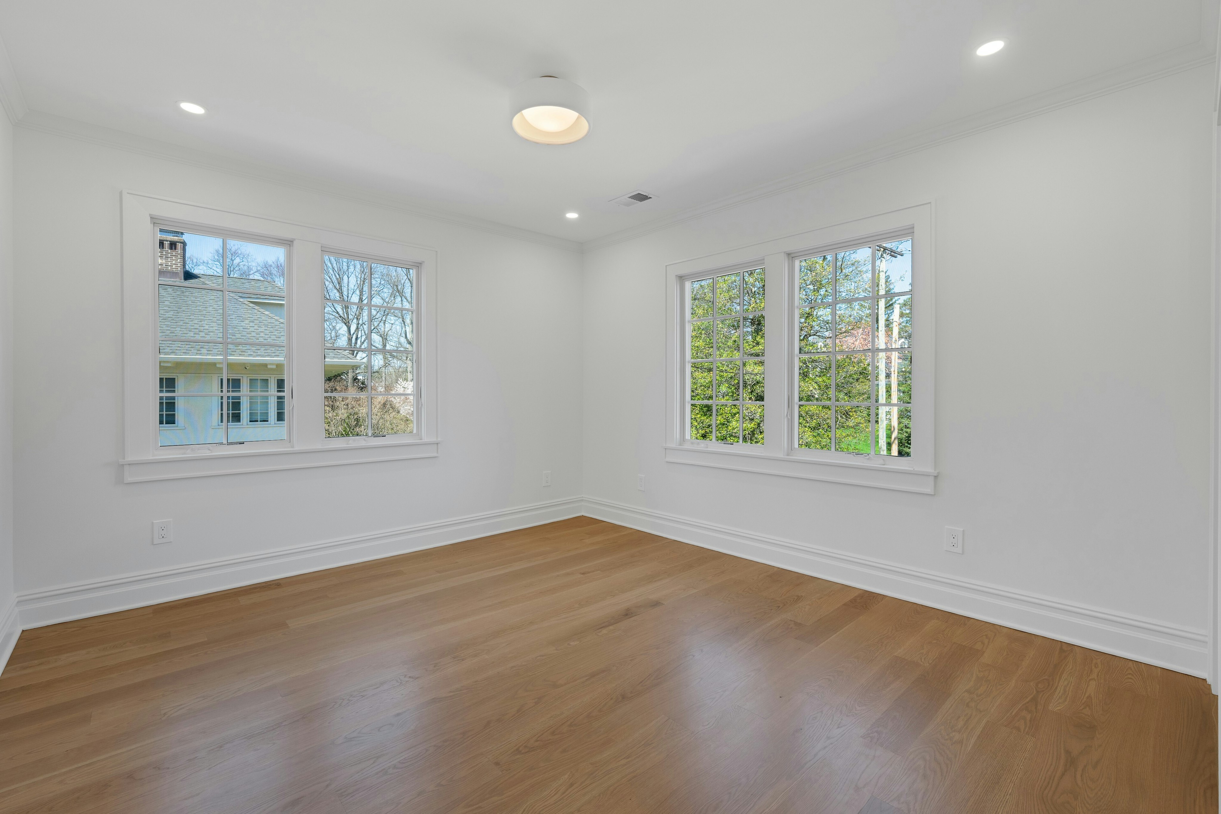76 Woodland Avenue 