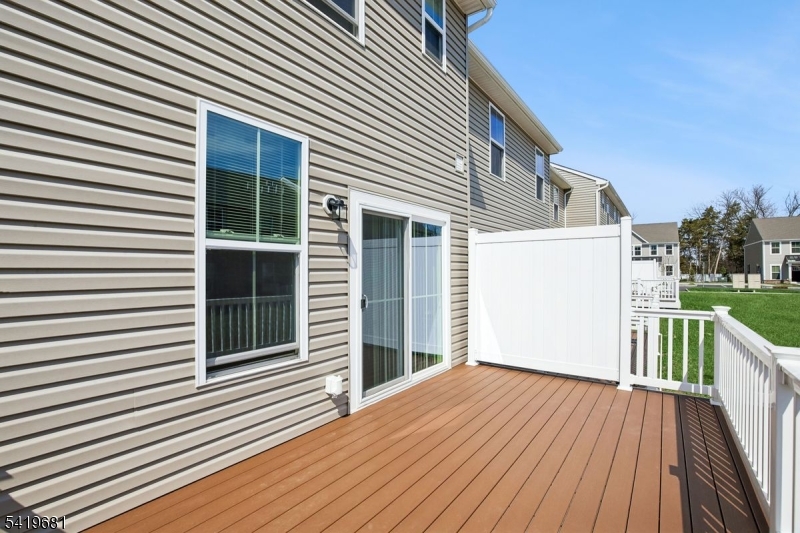 49 Owen Ct