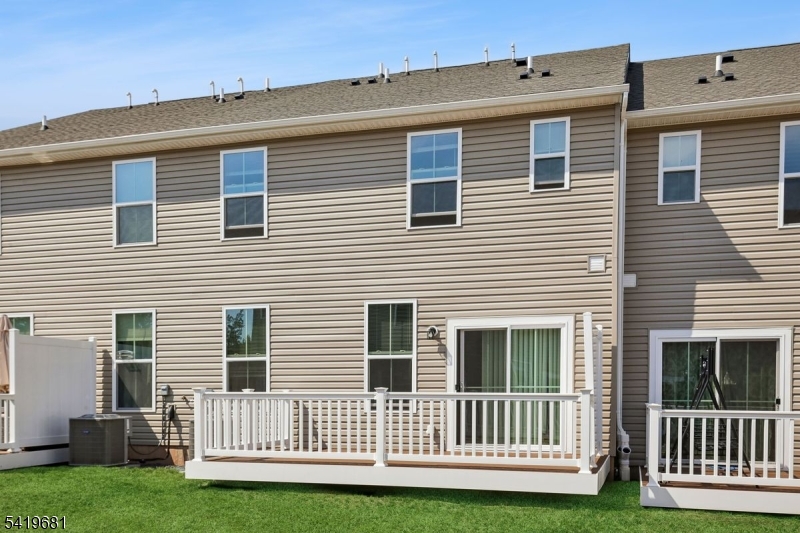 49 Owen Ct