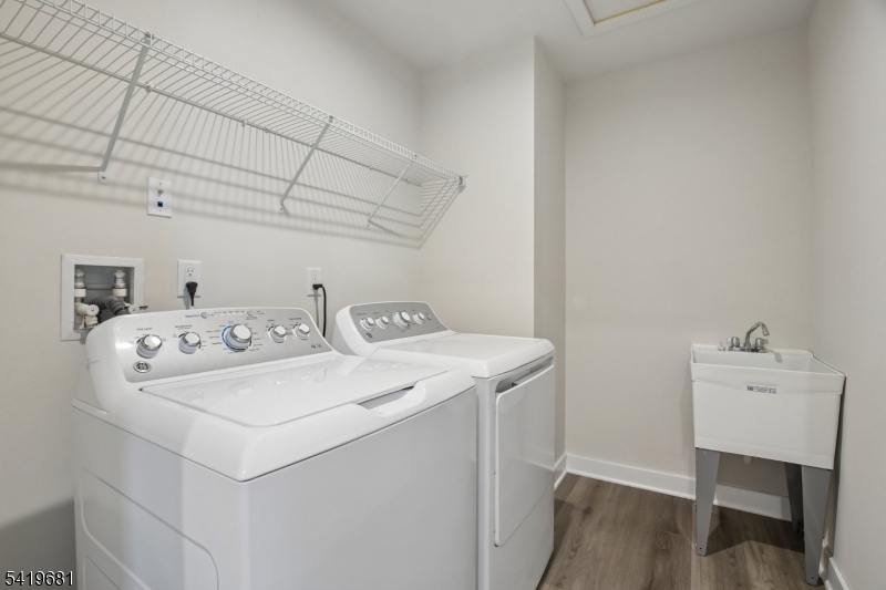 49 Owen Ct