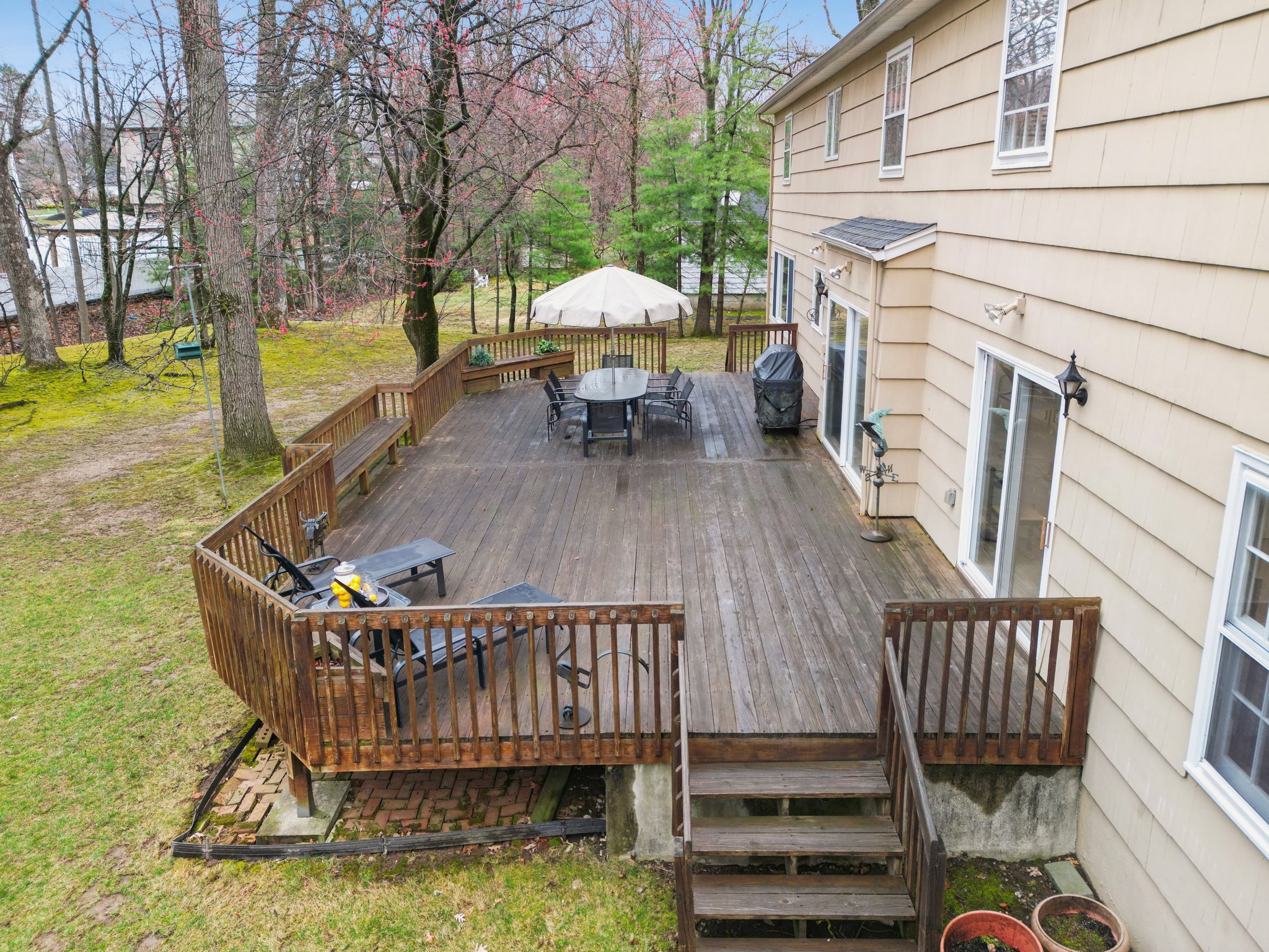 82 Brookside Terrace 