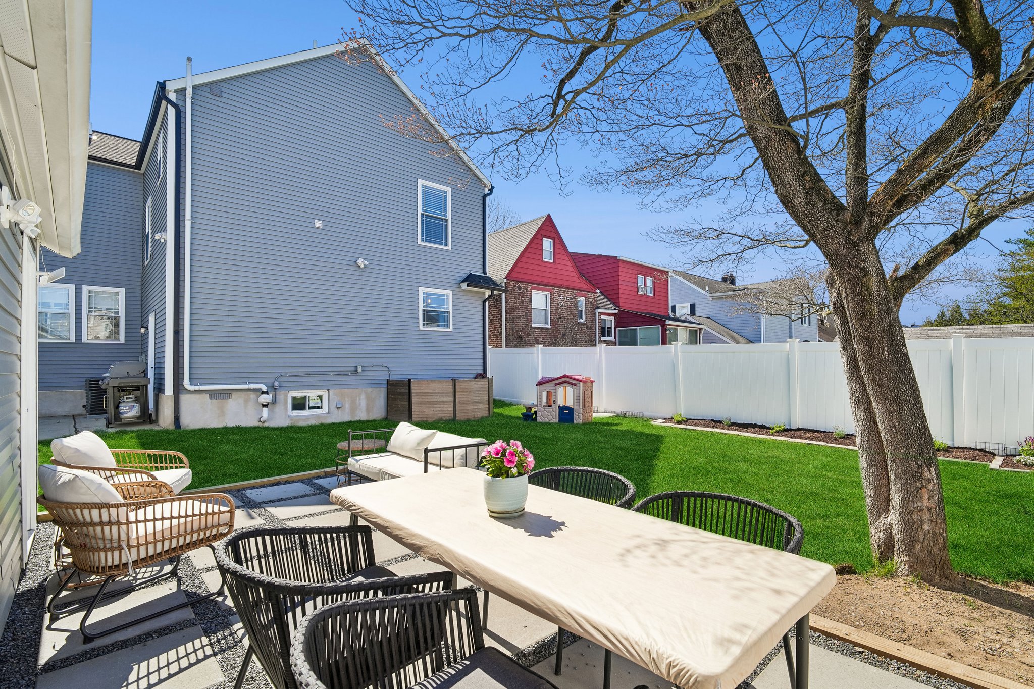 249 Ottawa Avenue 