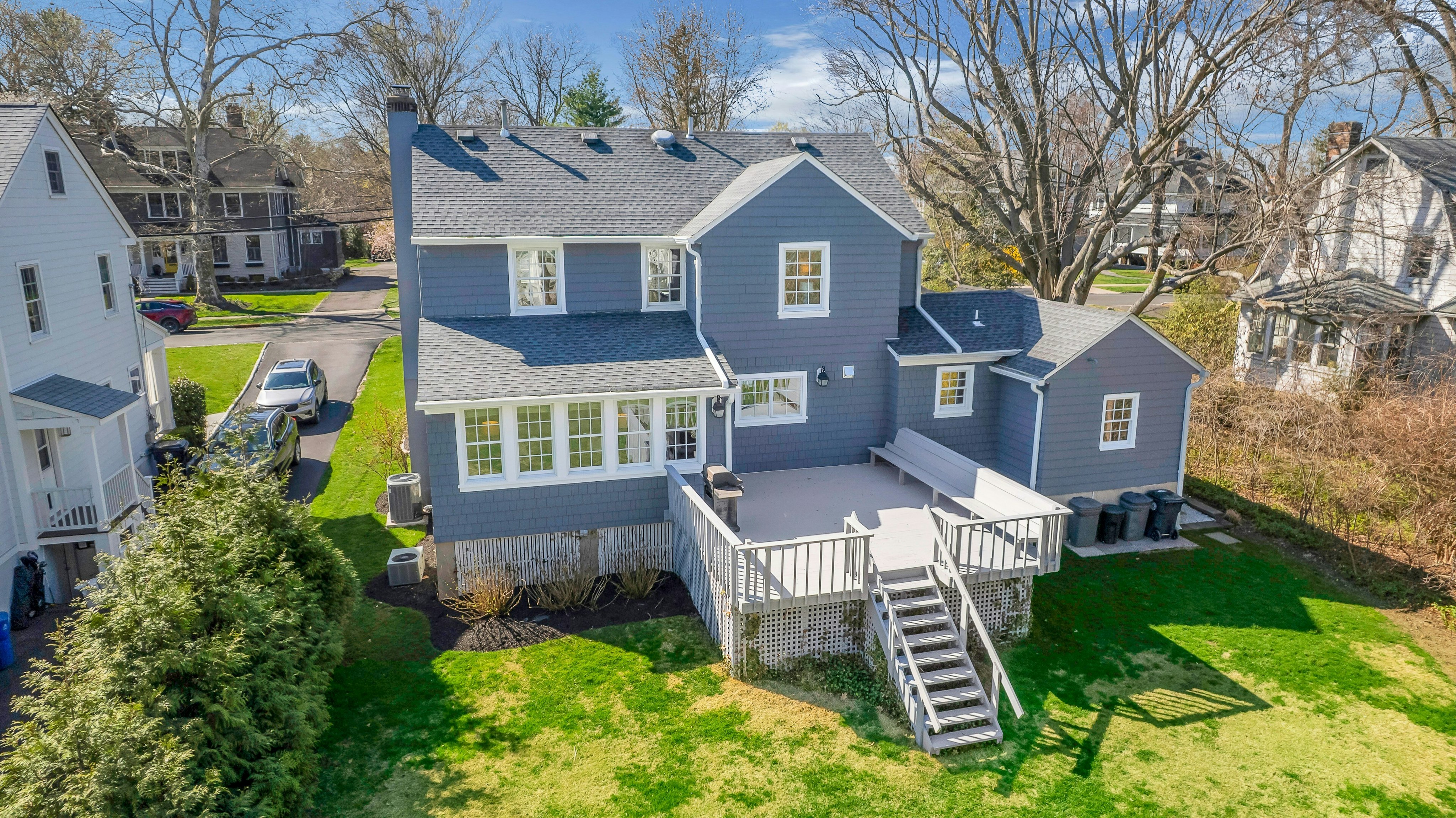 40 Elmwood Avenue 