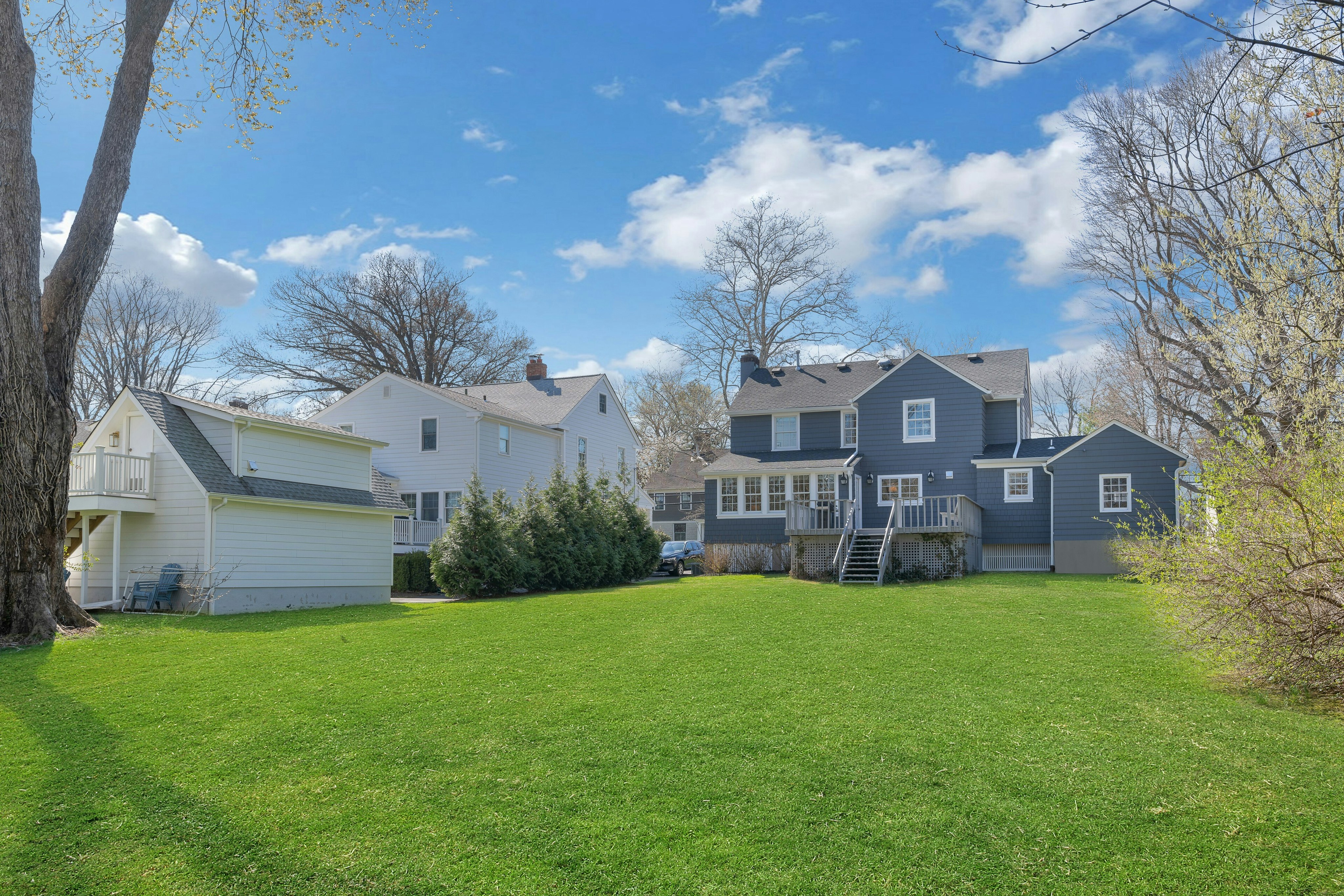 40 Elmwood Avenue 