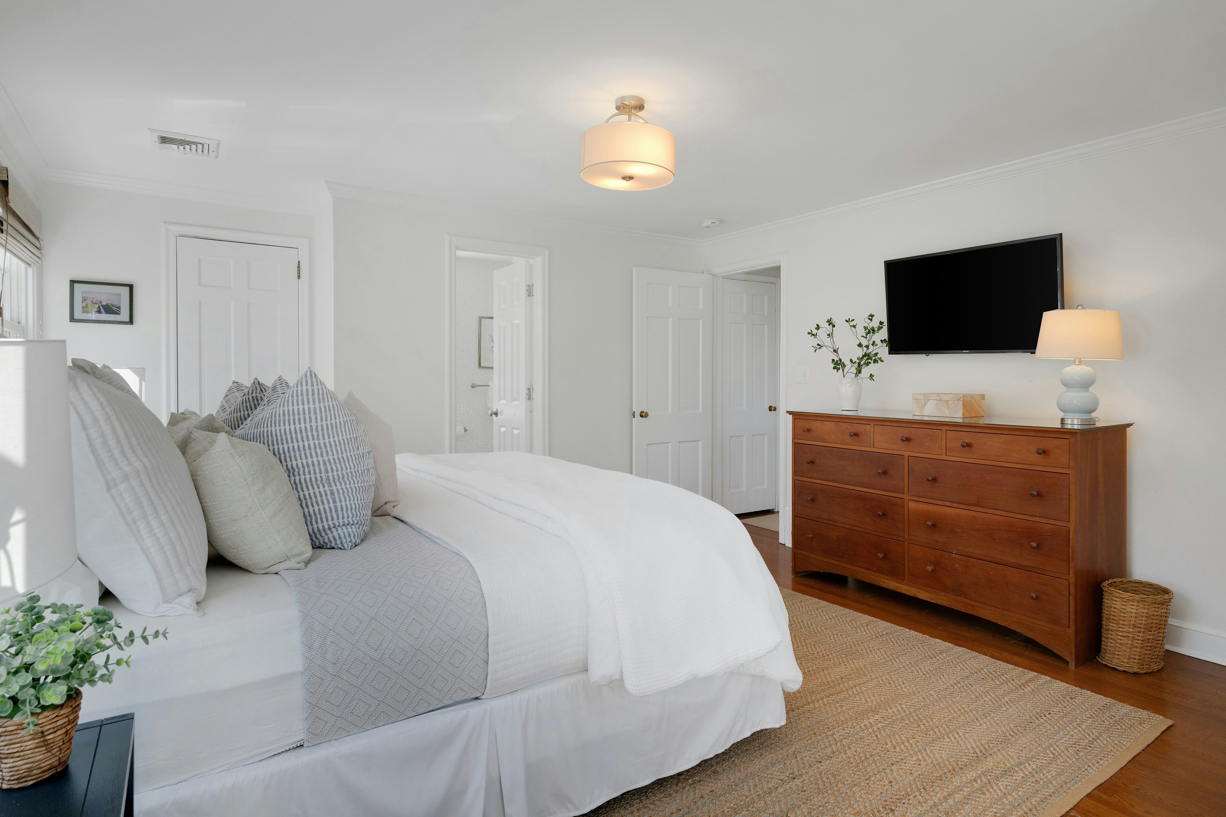 40 Elmwood Avenue 