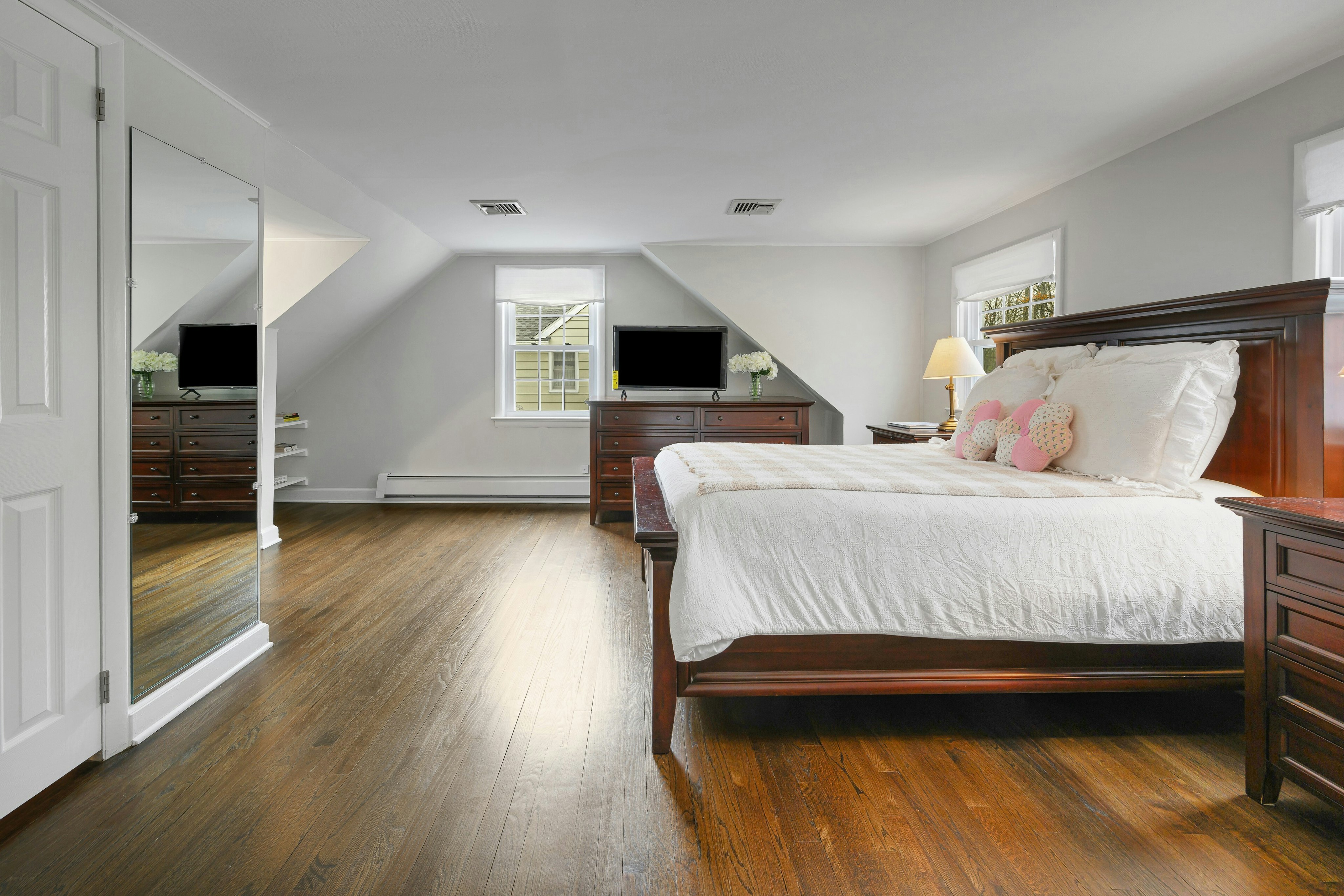 99 Beechwood Road 