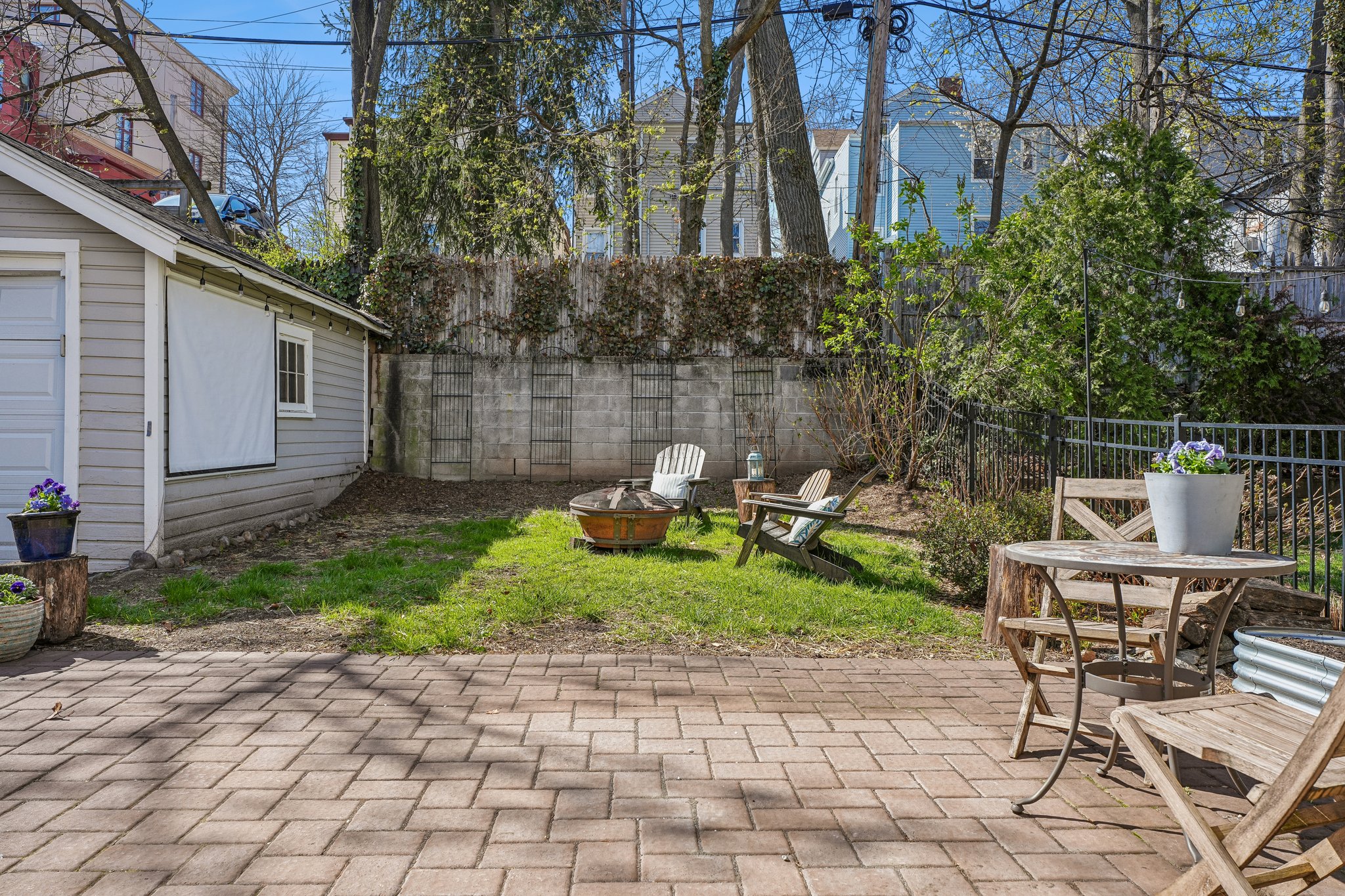 20 Edgewood Road 
