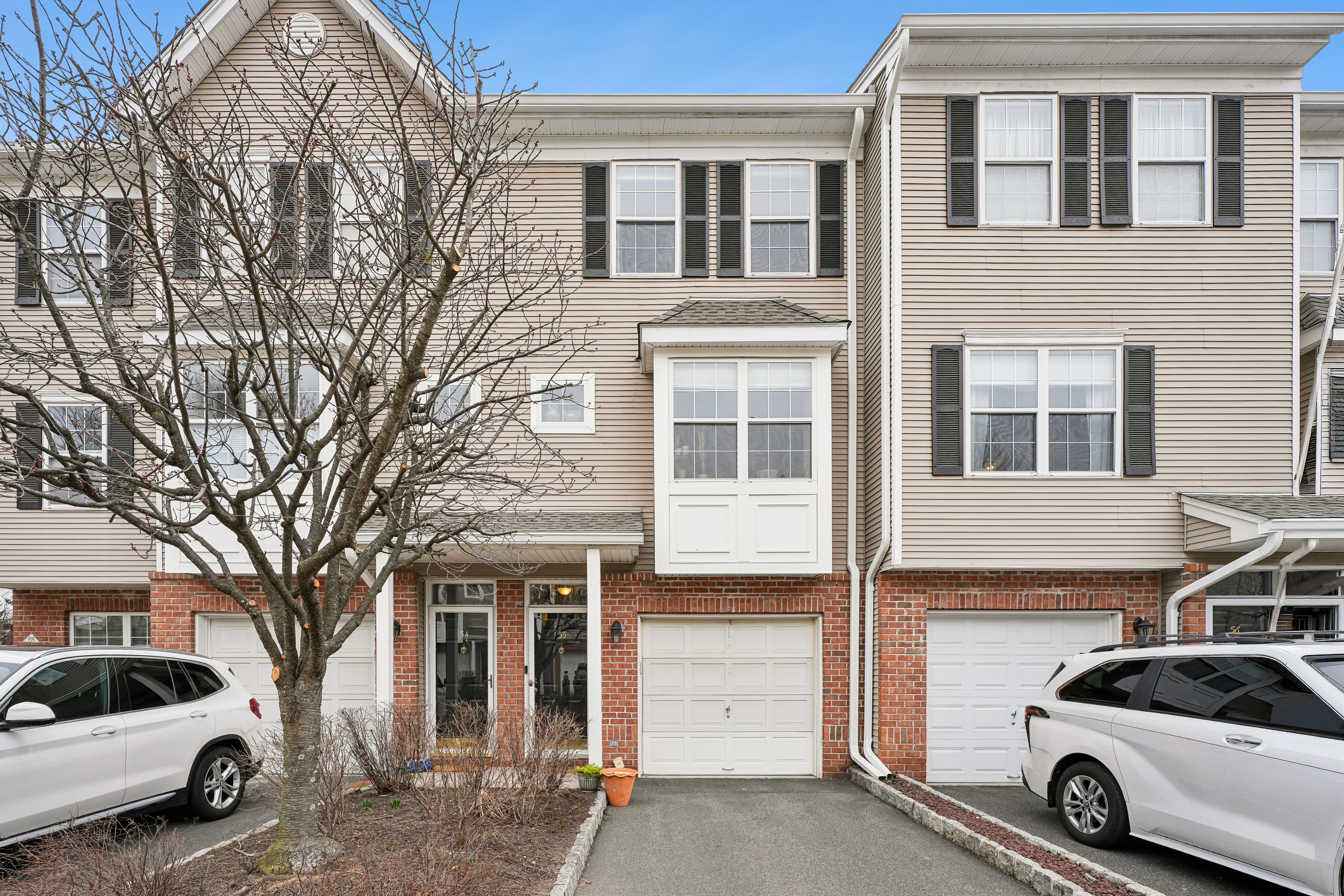 55 Greenbrook Drive 