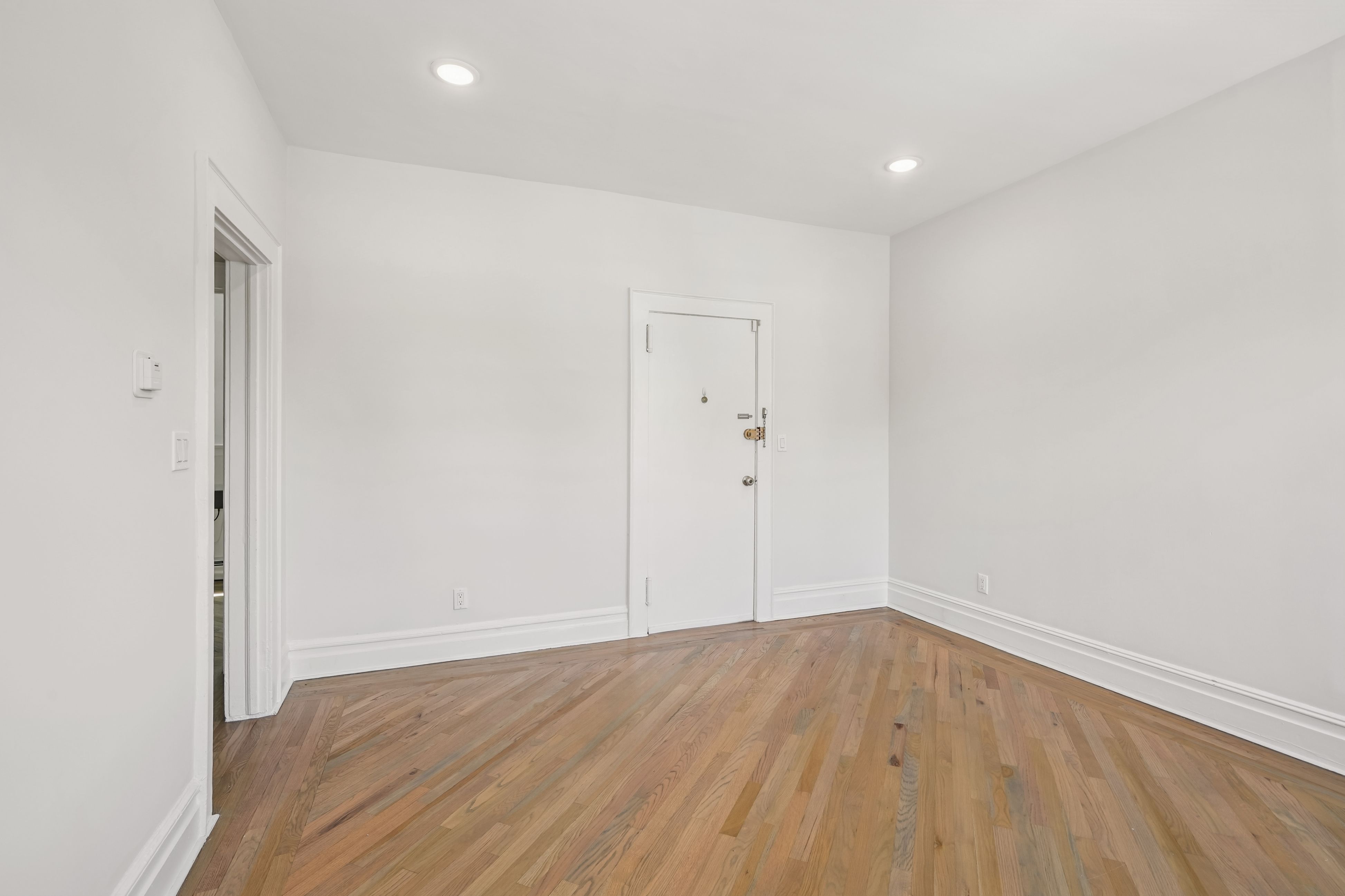 34 Main Street, #B 