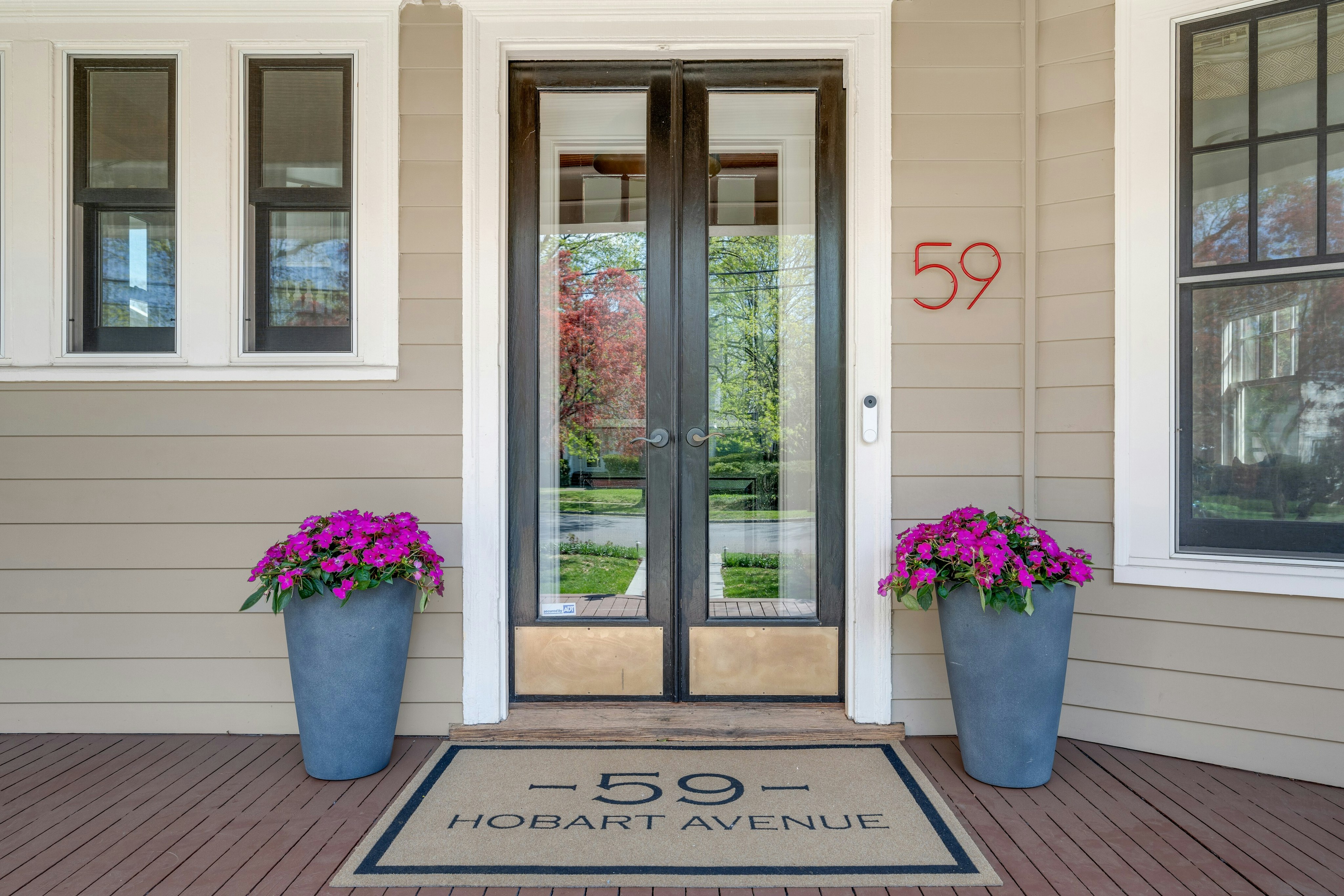 59 Hobart Avenue 