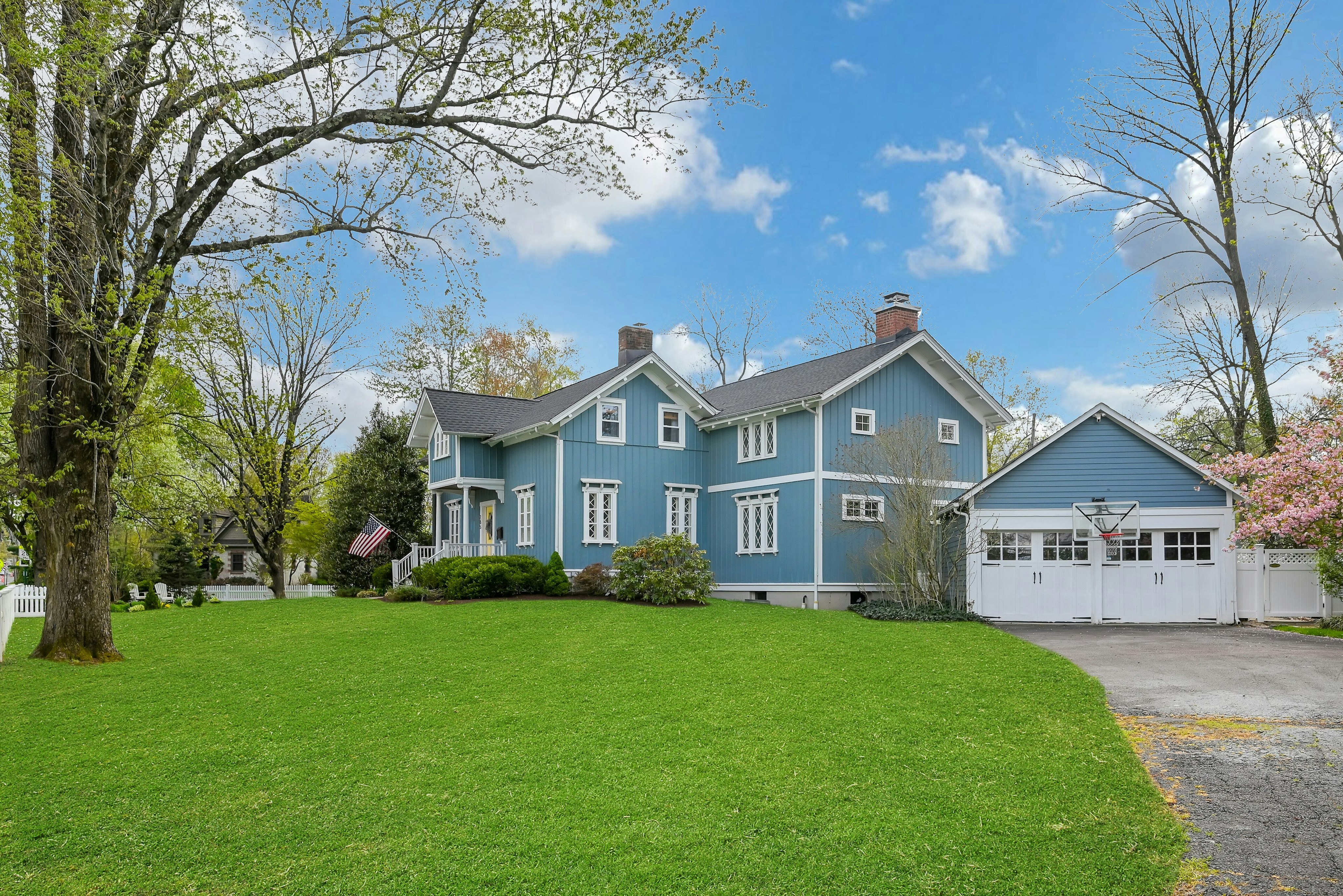 285 Plainfield Ave 