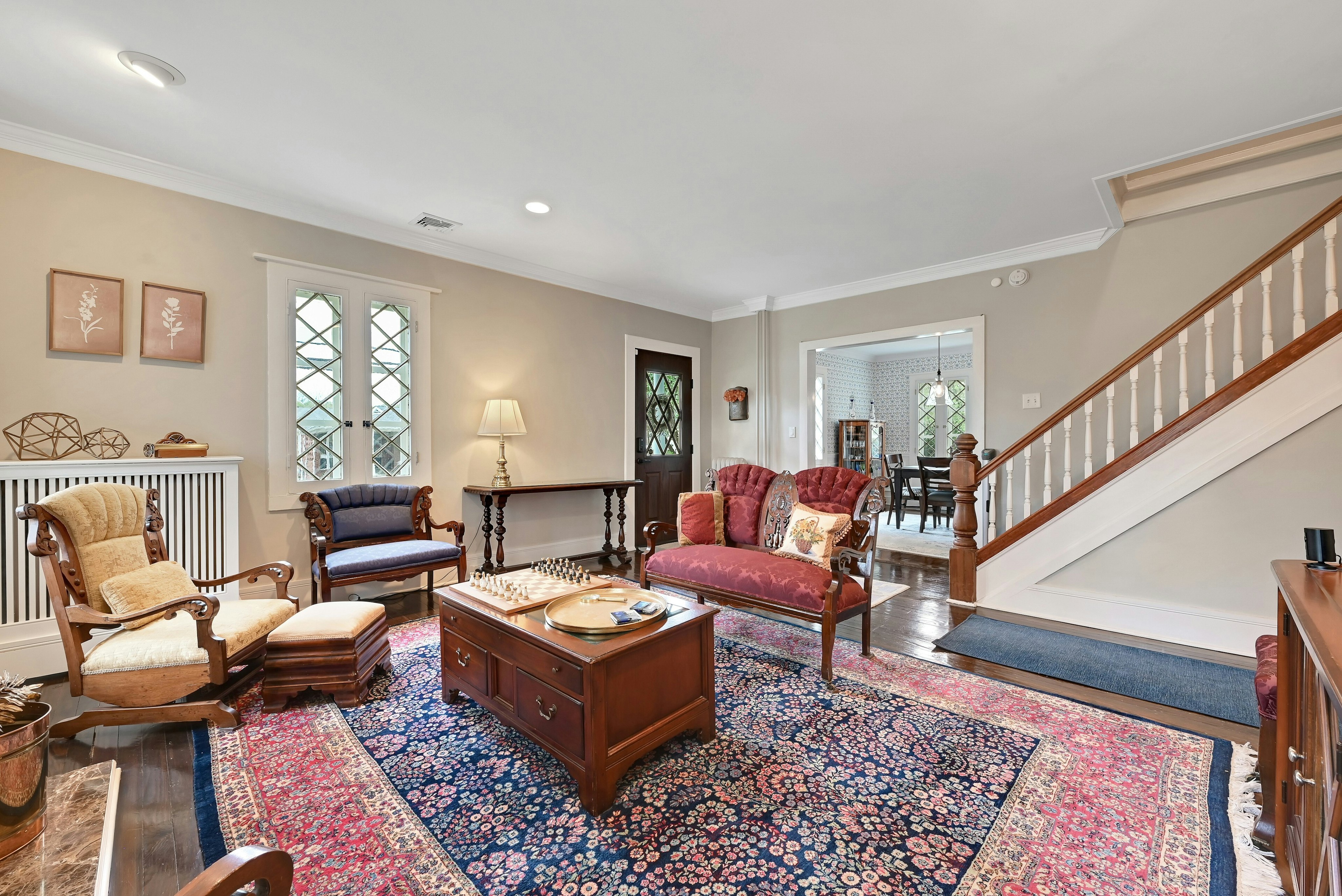 285 Plainfield Ave 