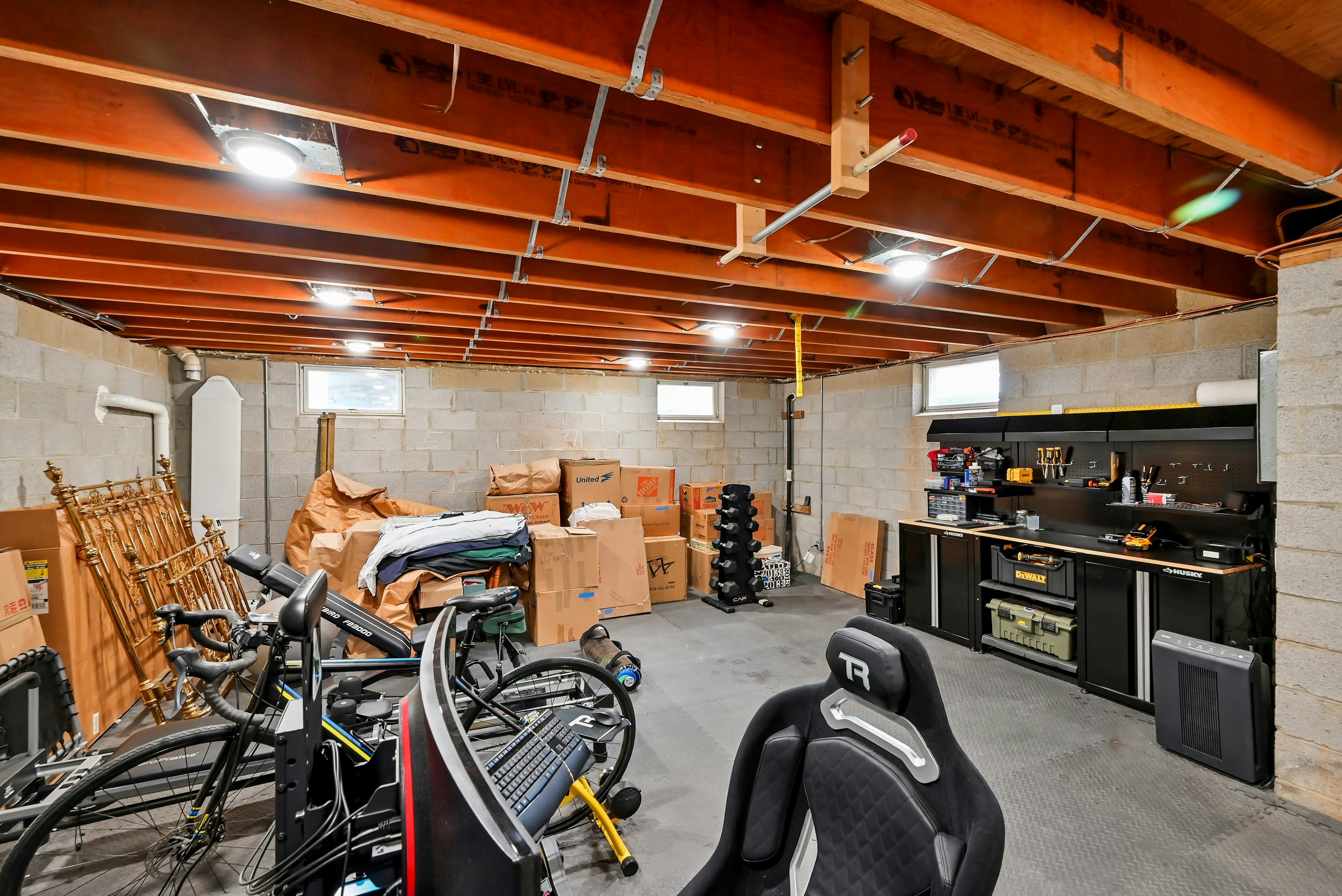 285 Plainfield Ave 