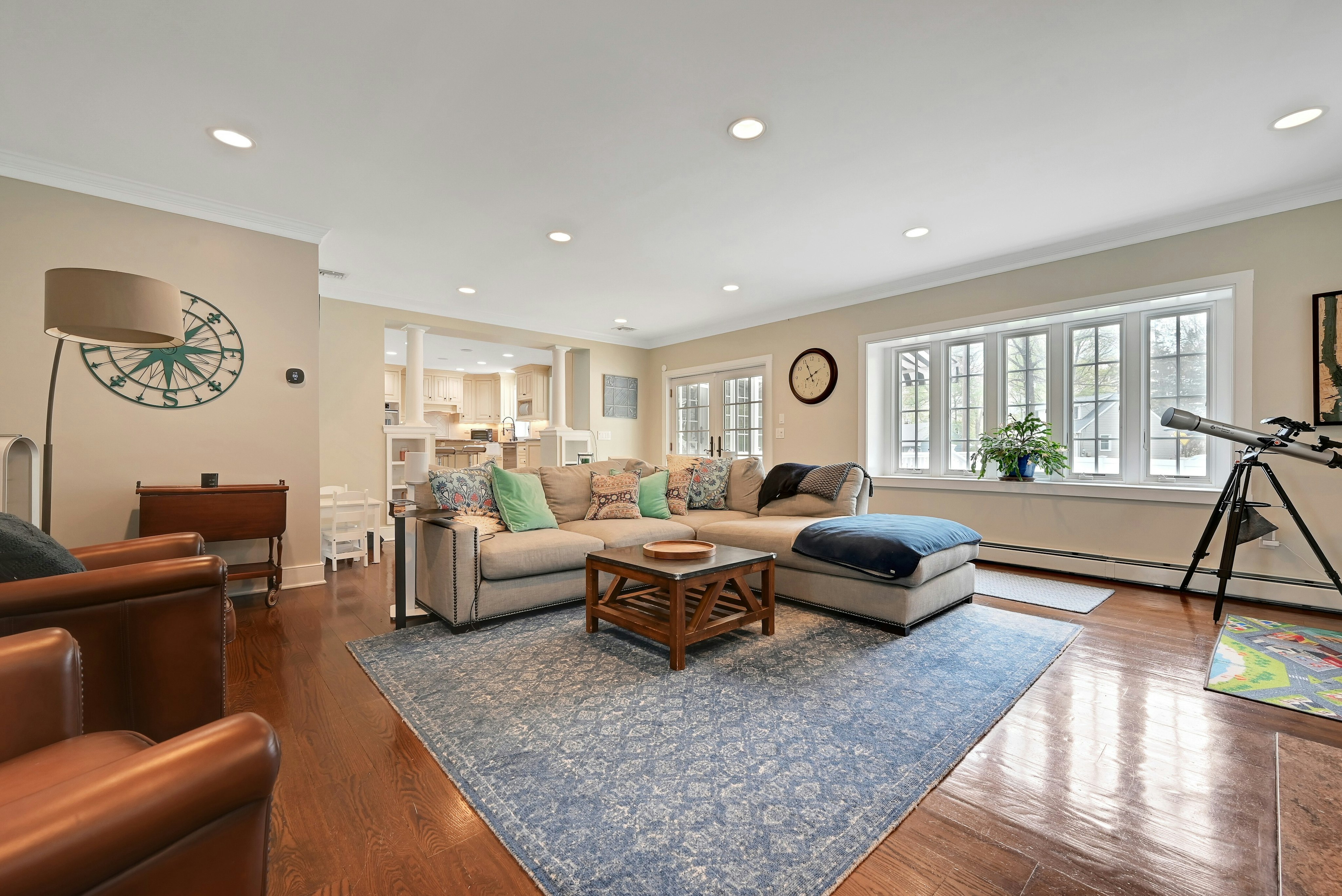 285 Plainfield Ave 