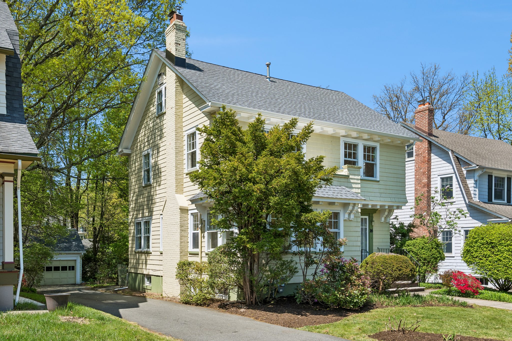16 Duryea Road 
