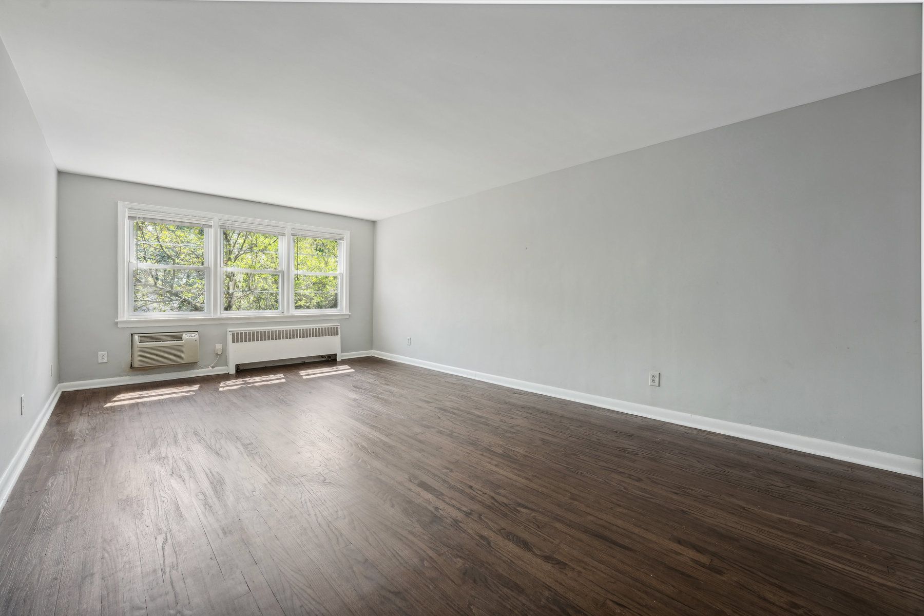 24 Hutton Avenue Unit 38