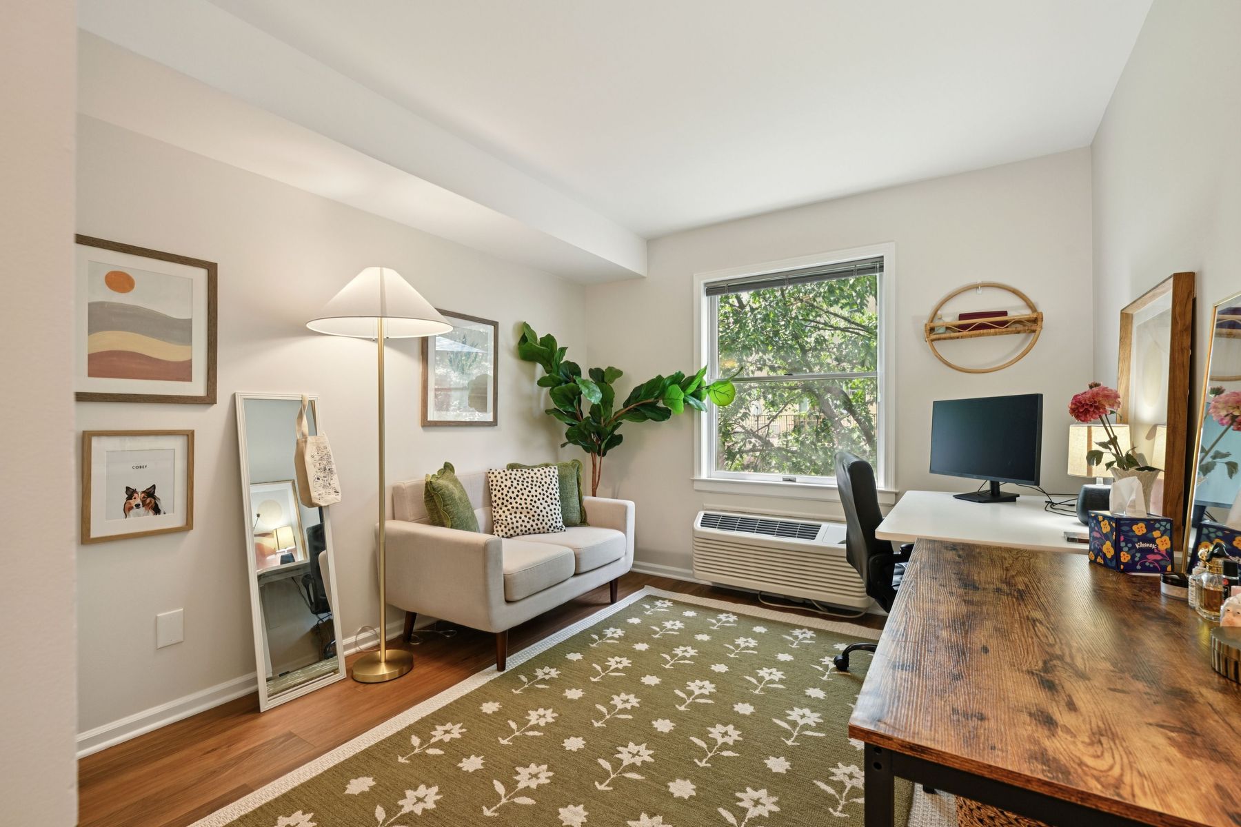 50 Pine Street #206