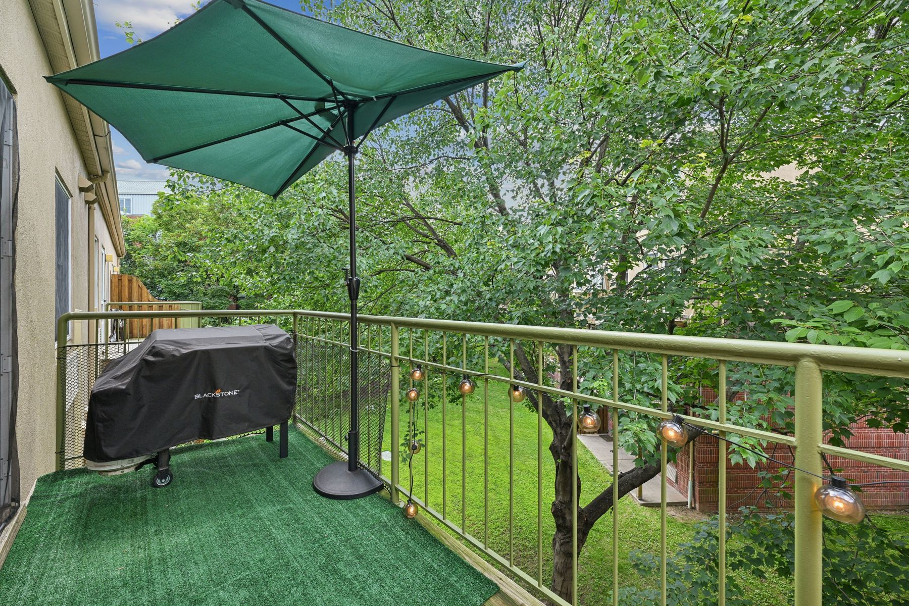 50 Pine Street #206
