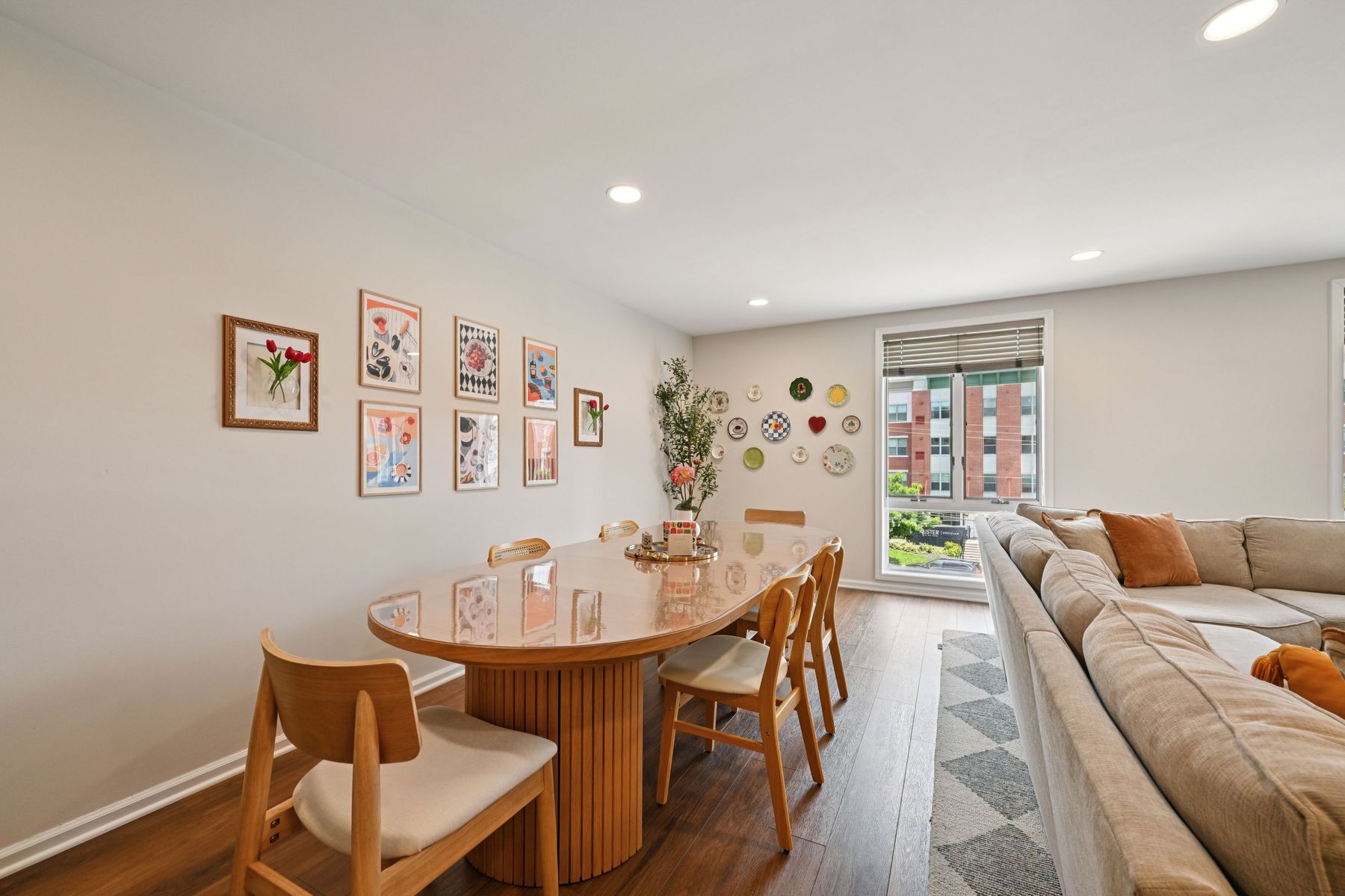 50 Pine Street #206