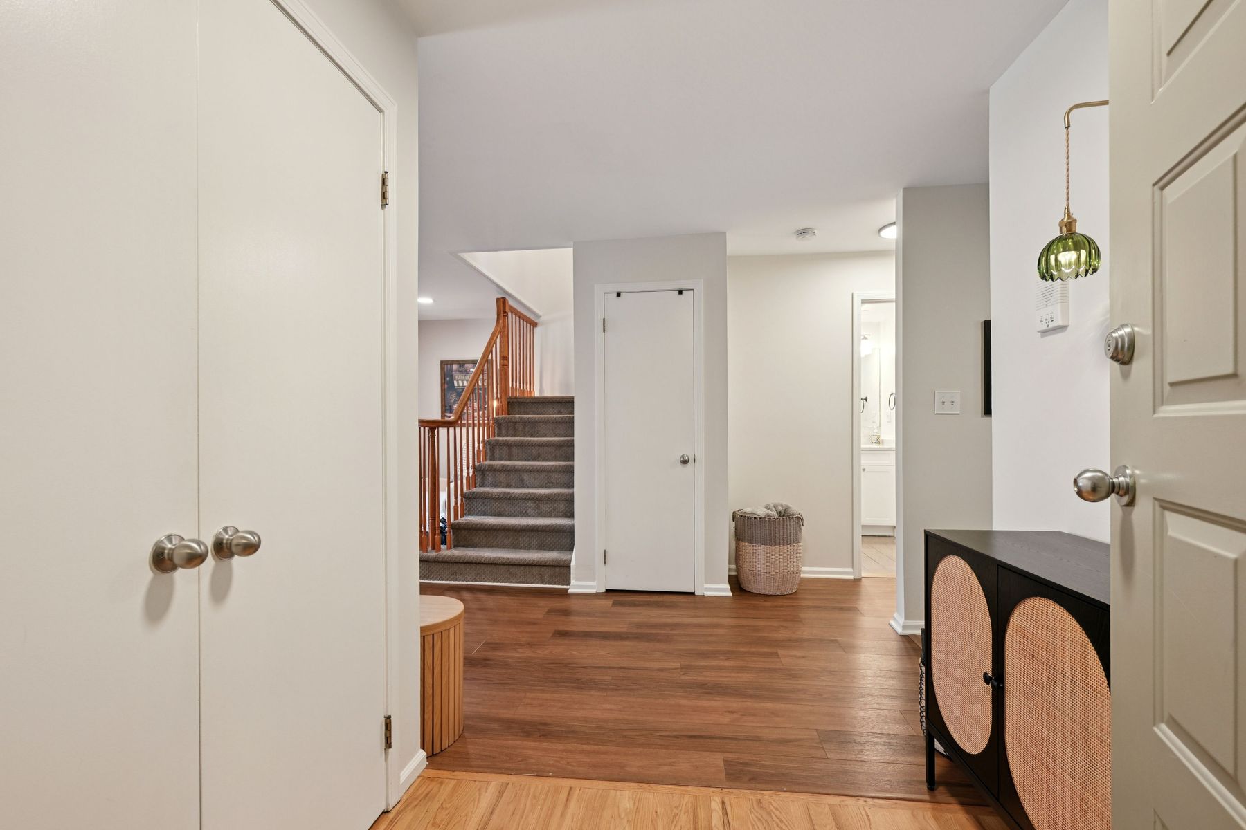 50 Pine Street #206