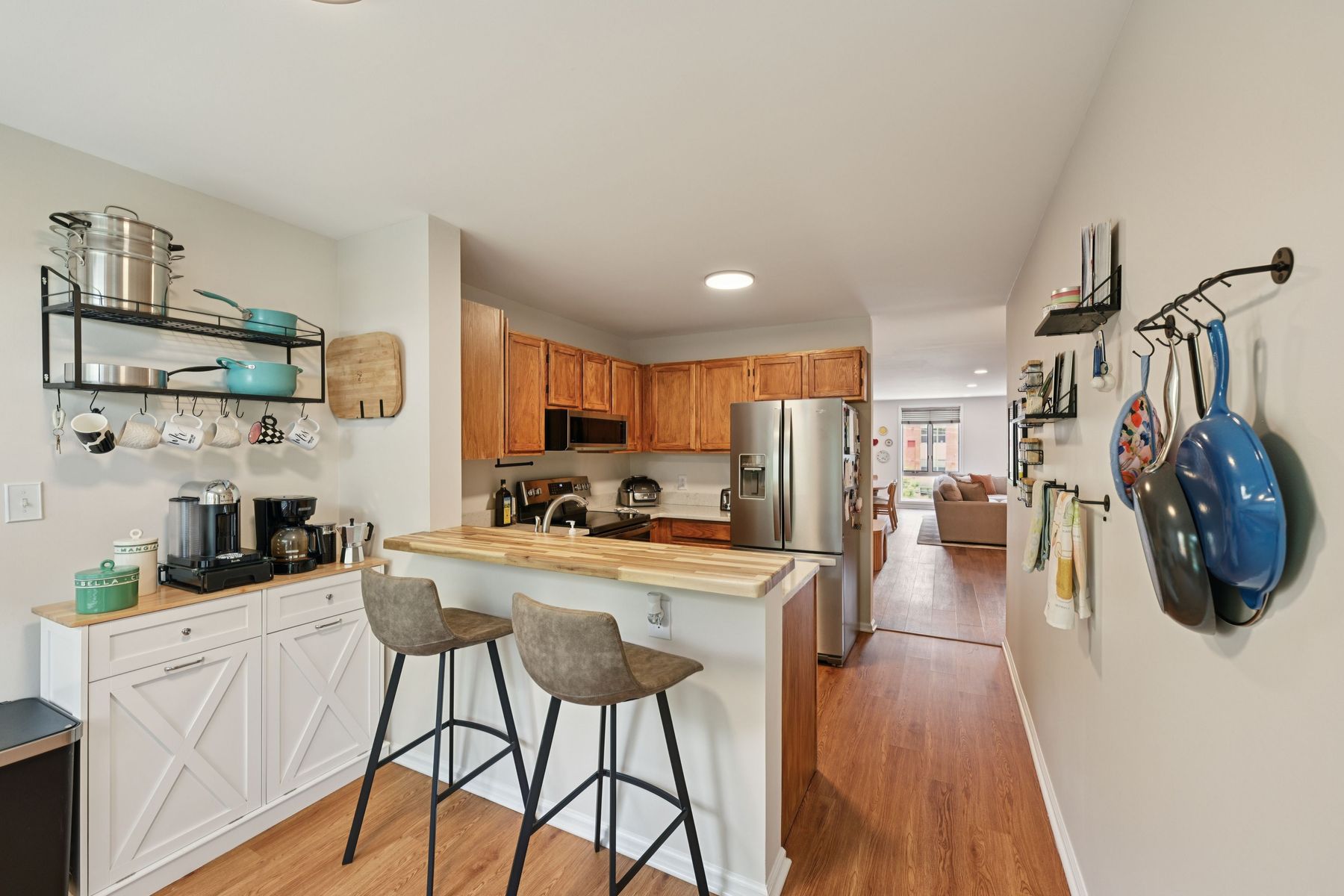 50 Pine Street #206