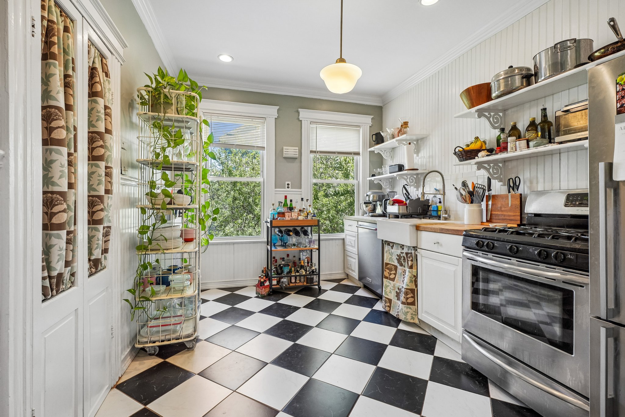 194 Hillside Avenue 