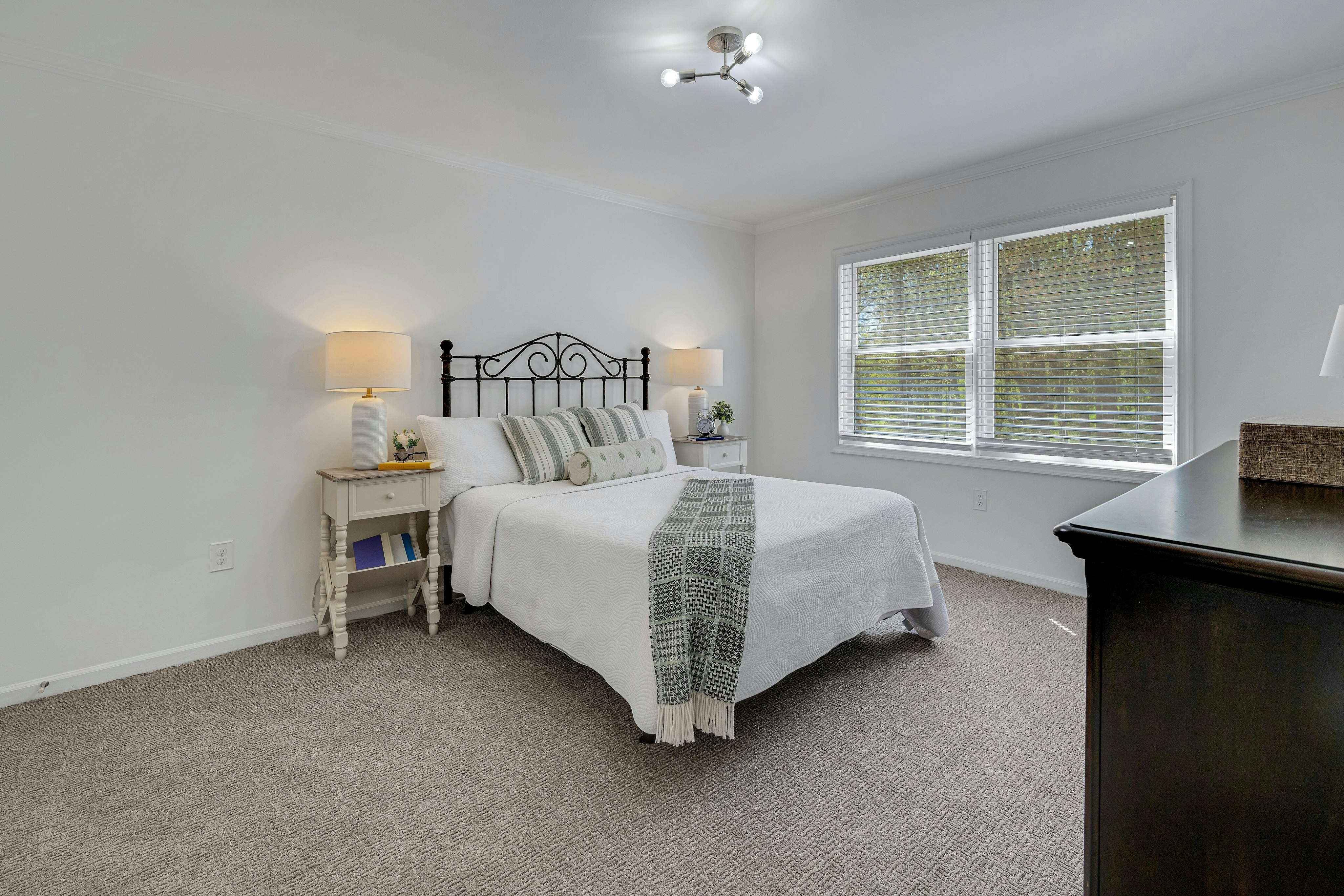 12D Heritage Drive 
