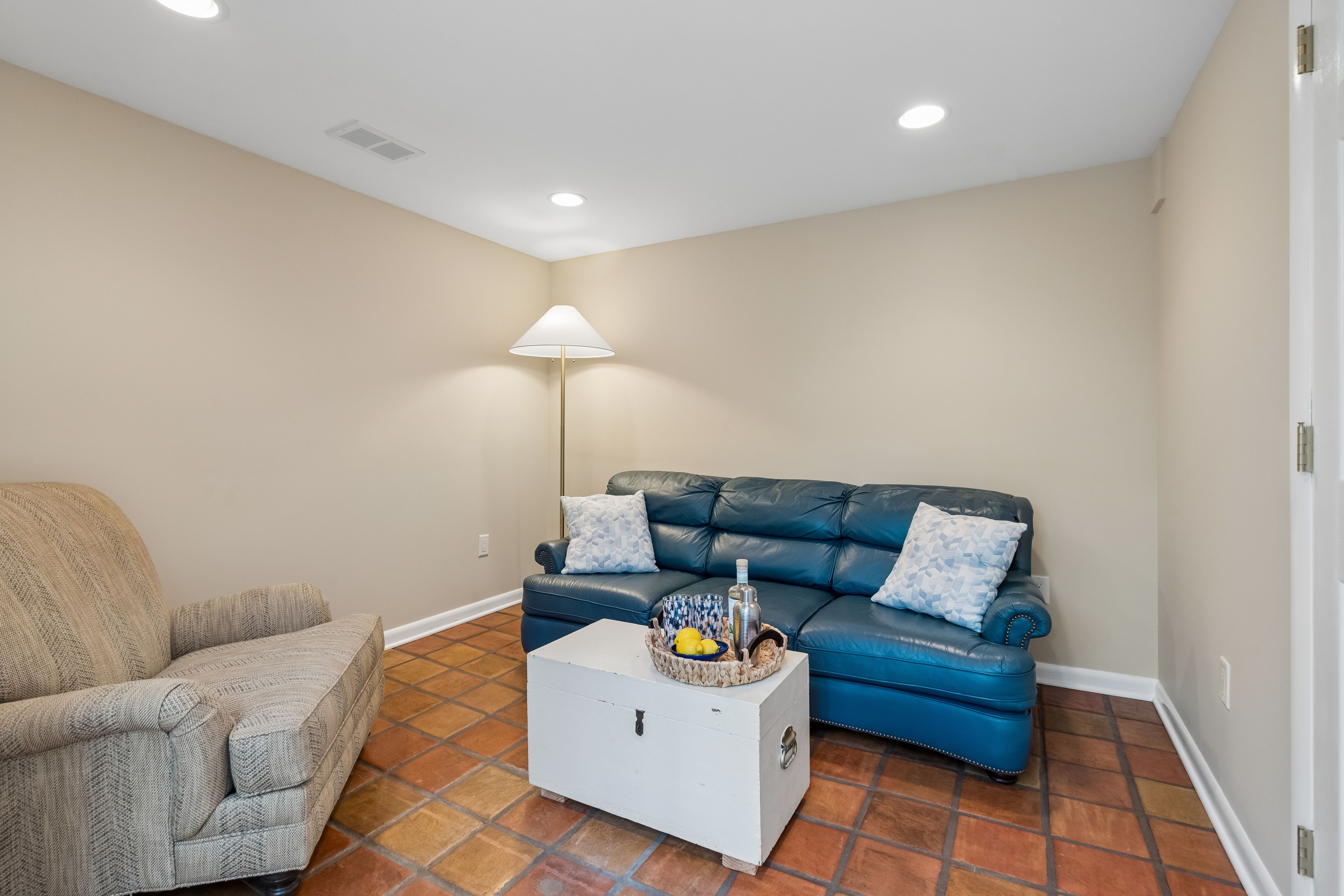 27 Hillside Terrace 